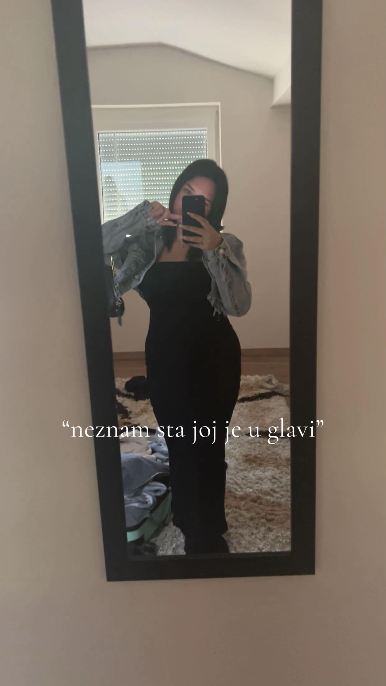 @𝐸🐆