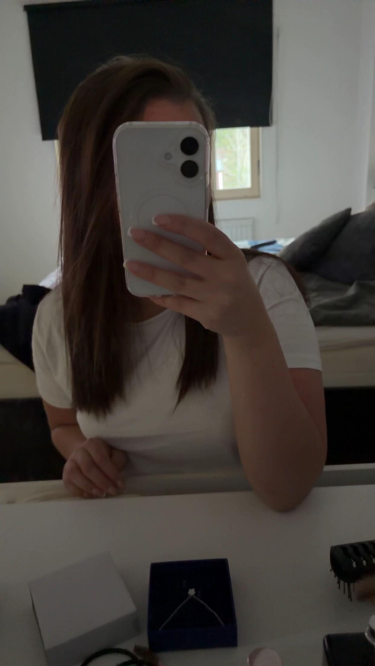 @Alexandraaa