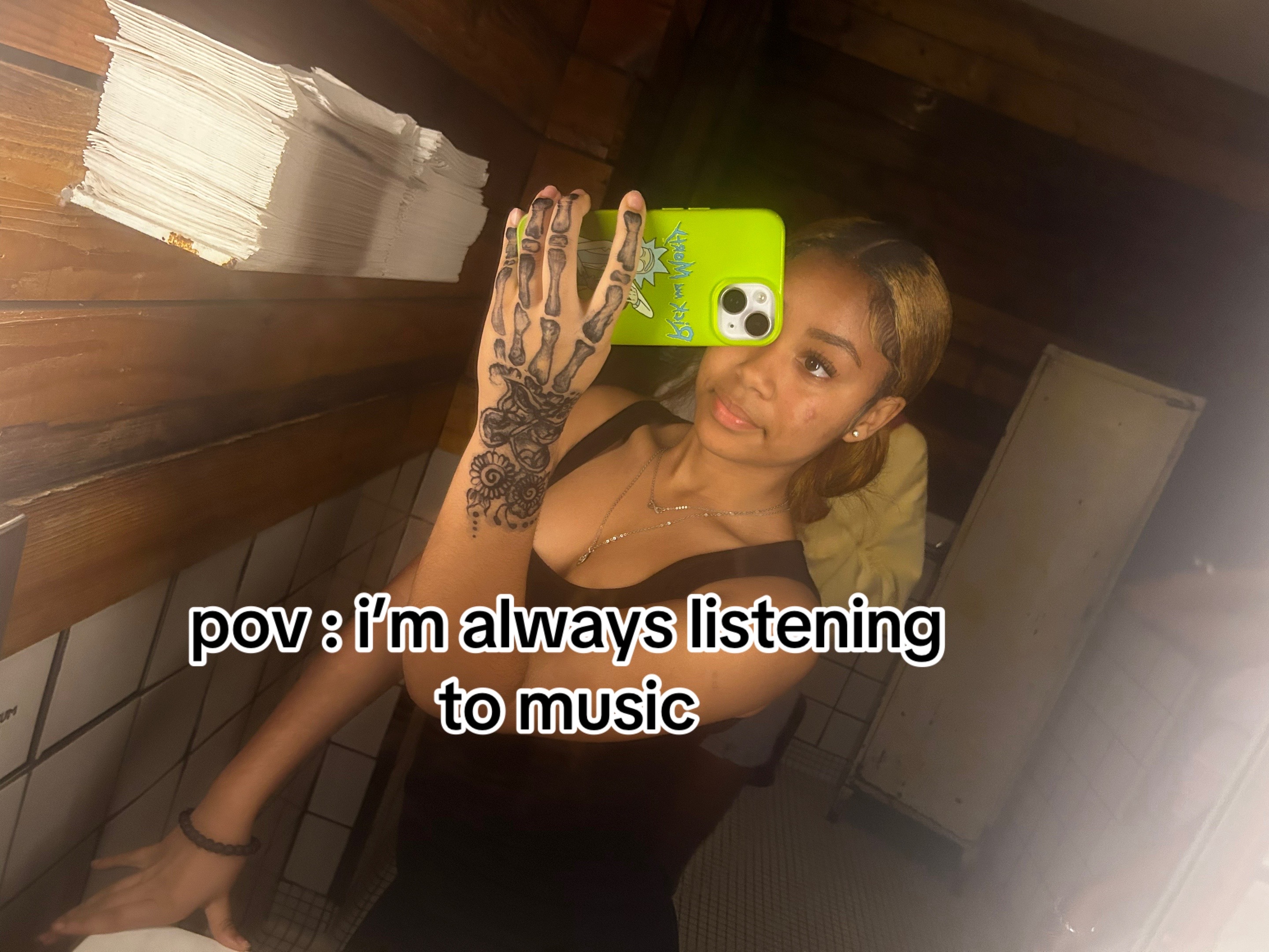 @somelonelygirl101