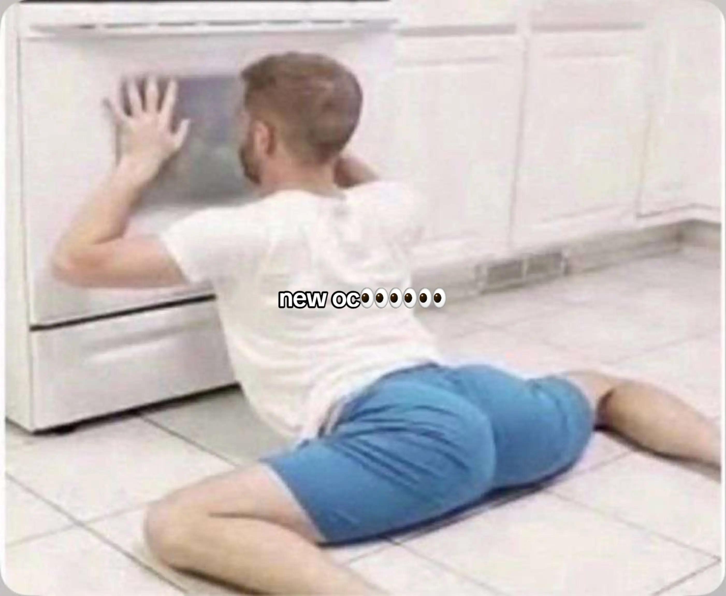 @༻⚰︎༺♱♱𝕹𝖎𝖆(𝕴𝕮𝕾)♱♱༻⚰︎༺