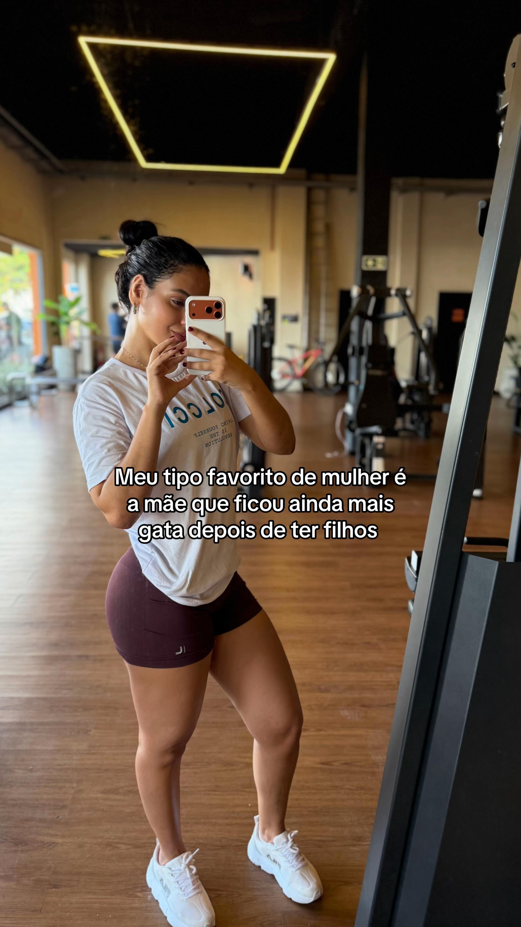 @annedantas._