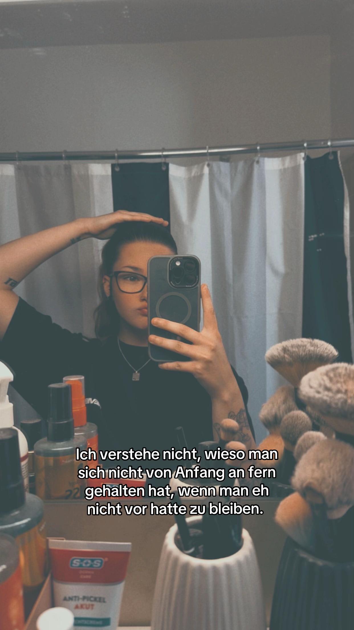 @x_typisch.aline_x
