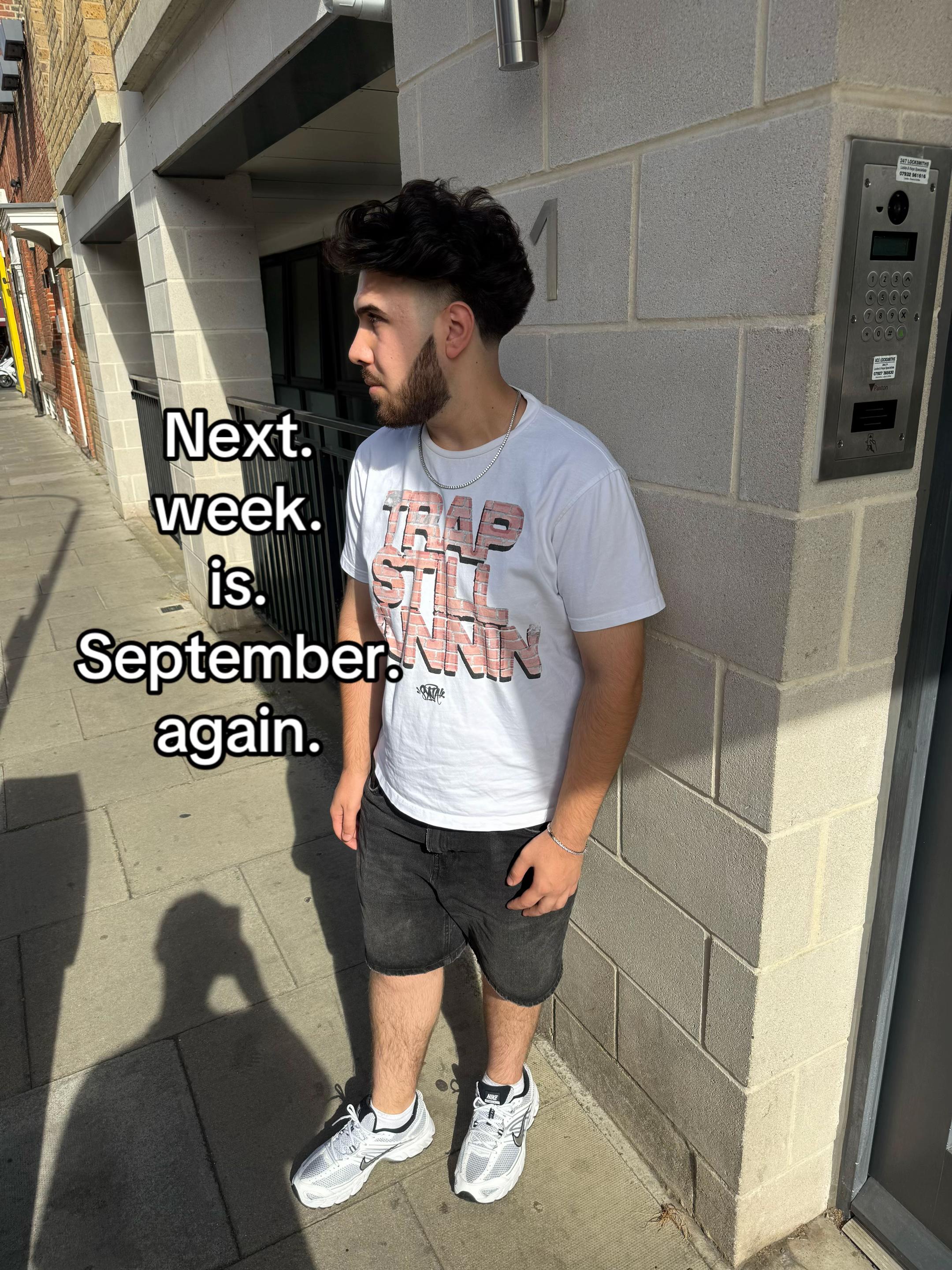 @Sam🤩