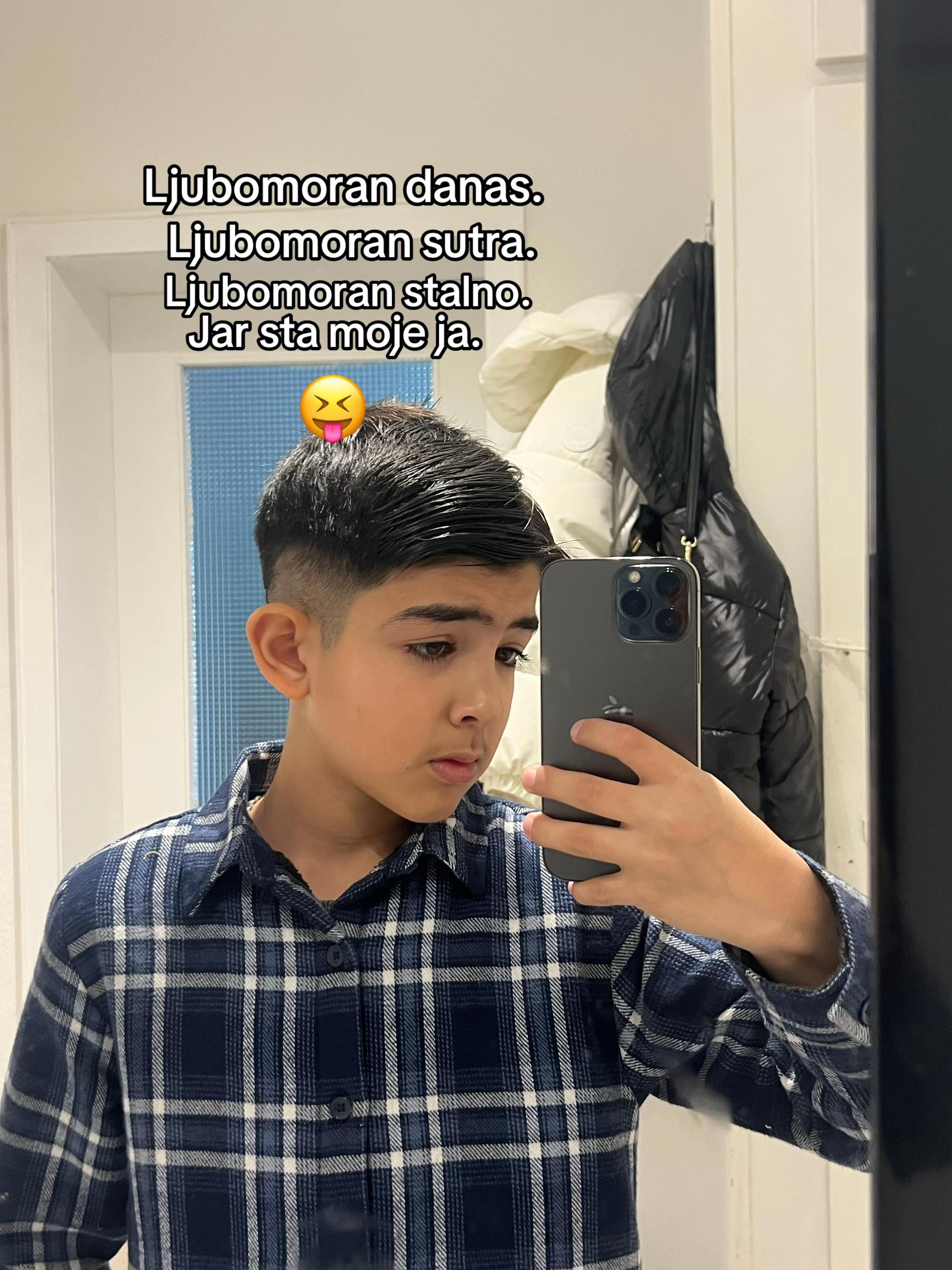 @𝓜𝓲𝓱𝓪𝓮𝓵𝓬𝓱𝓮 17