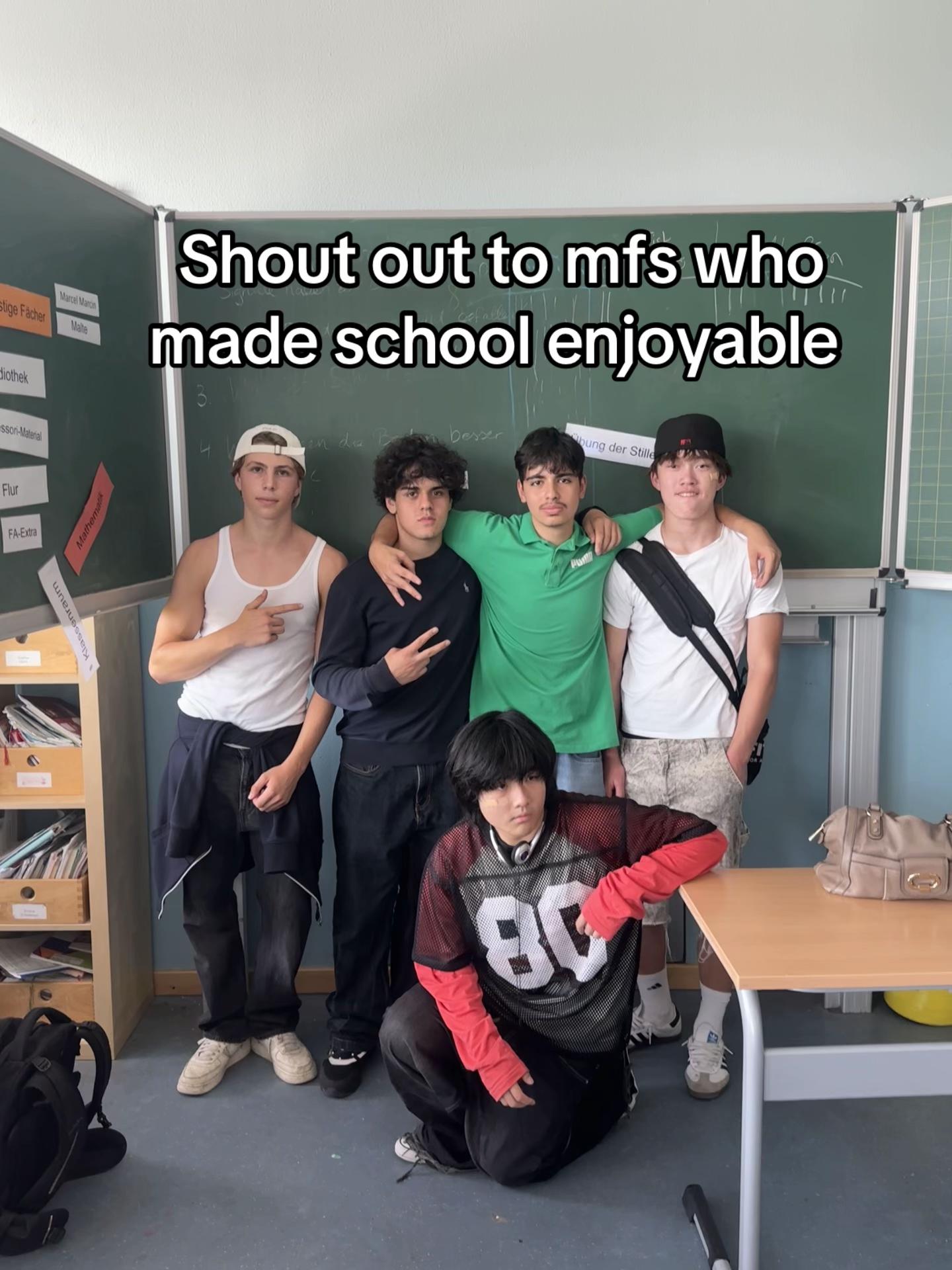 @Yii