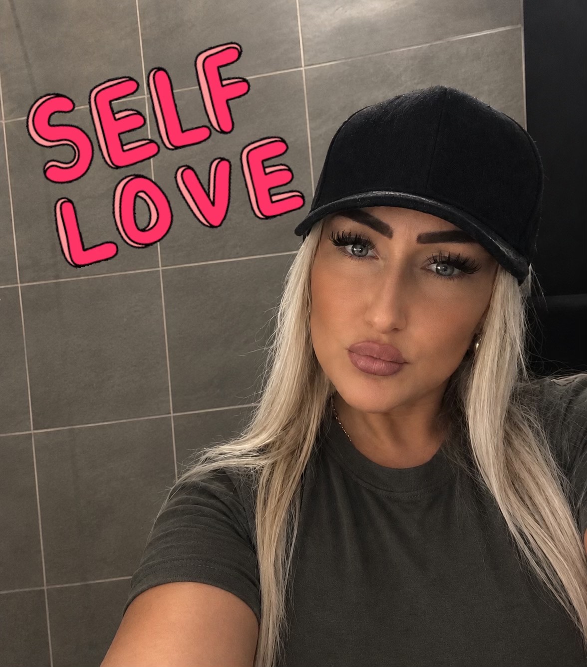 @carladev1