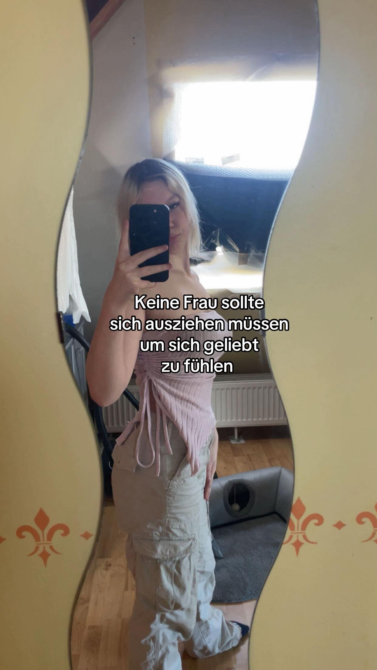 @xelina