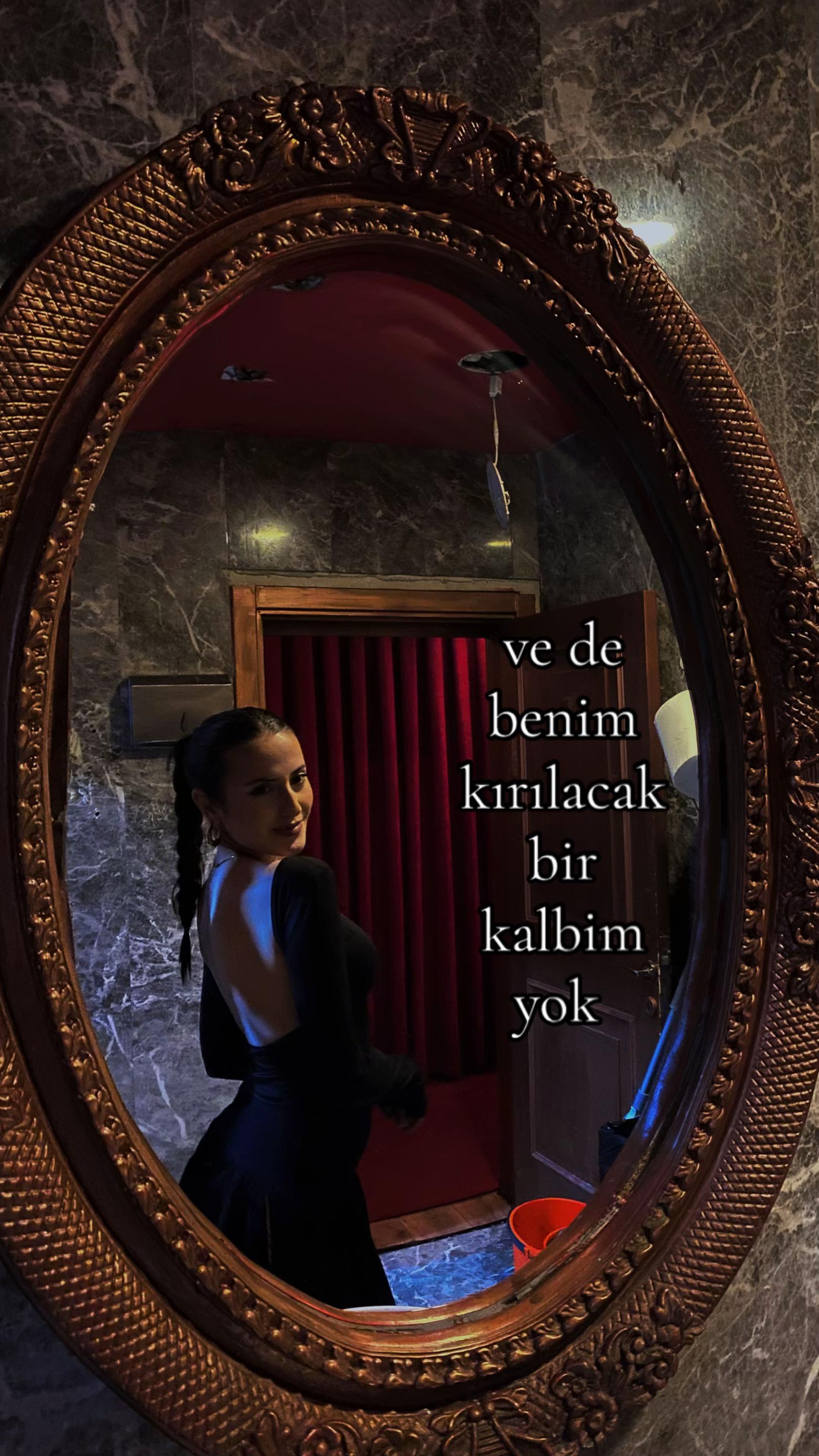 @sude