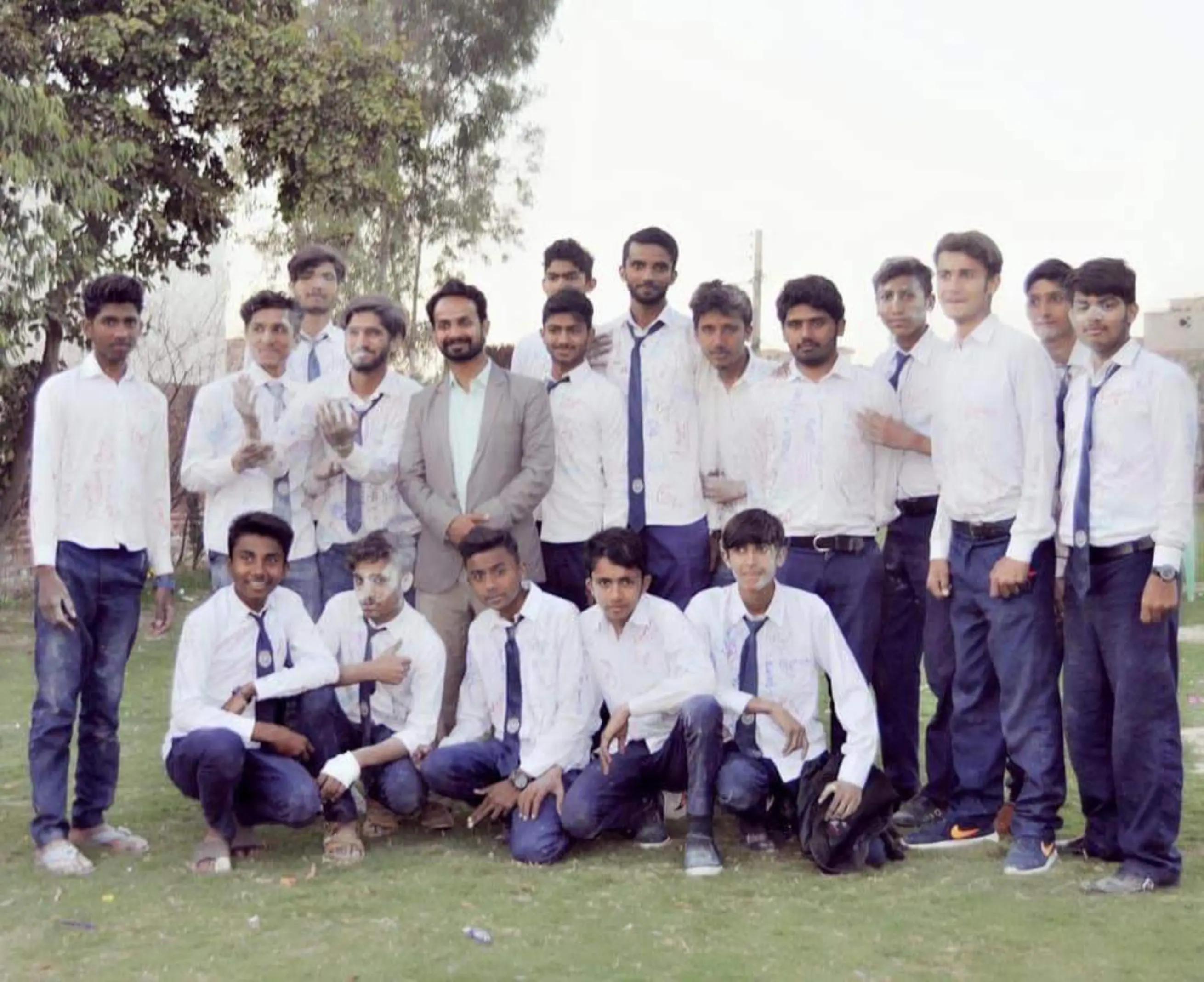 @Kaif khan 🦅