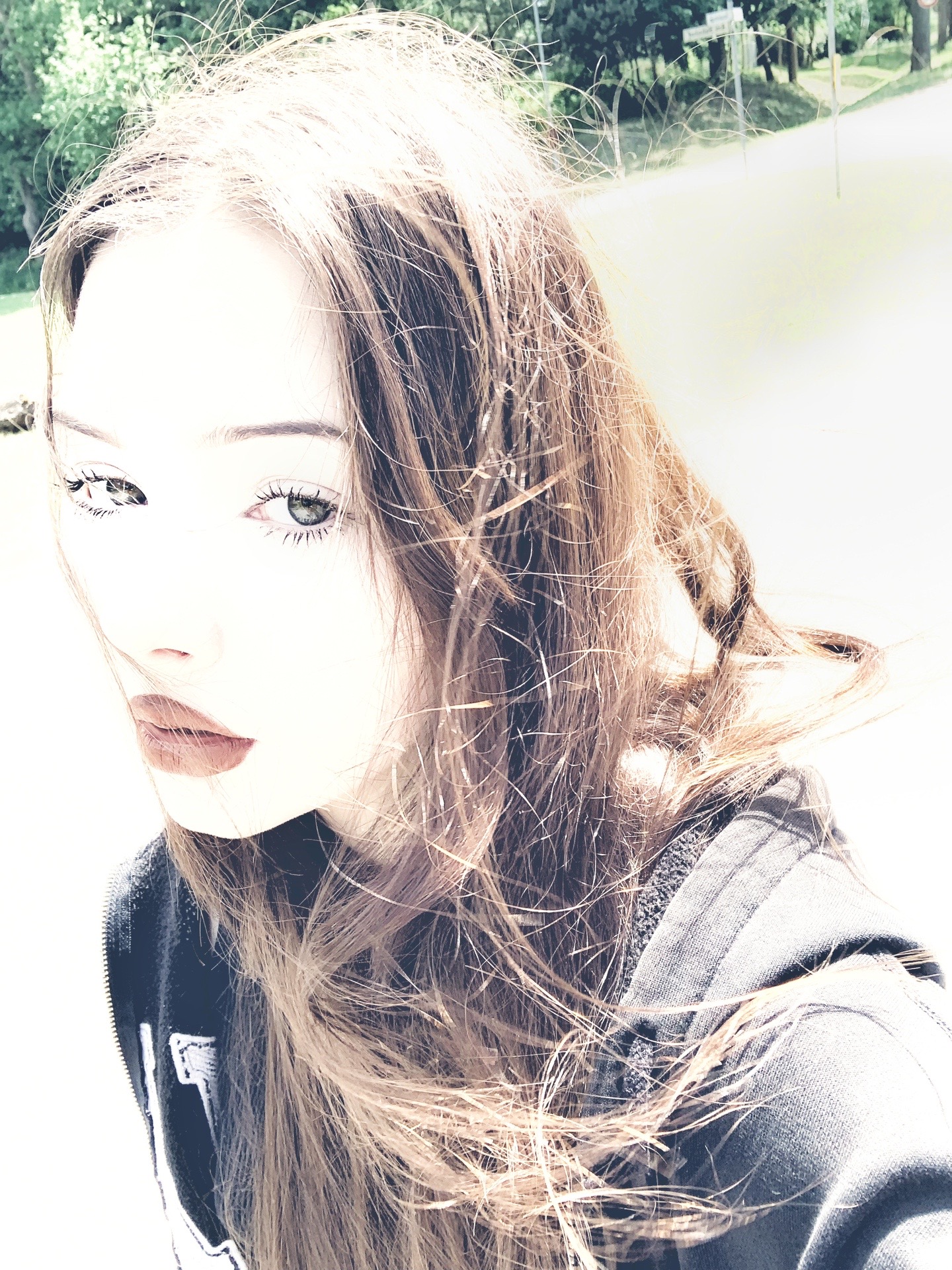@kira ★