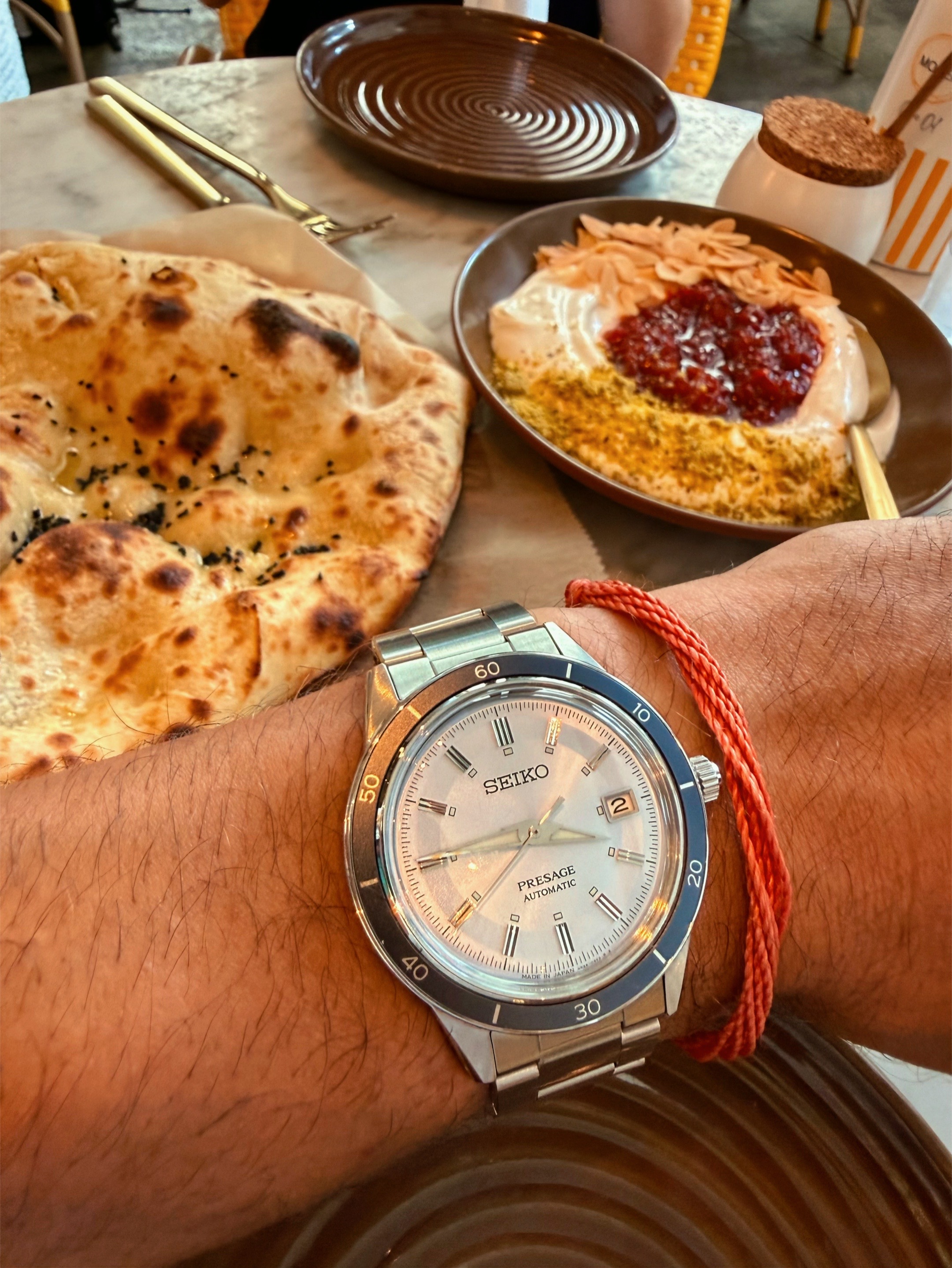 @watchwithnico