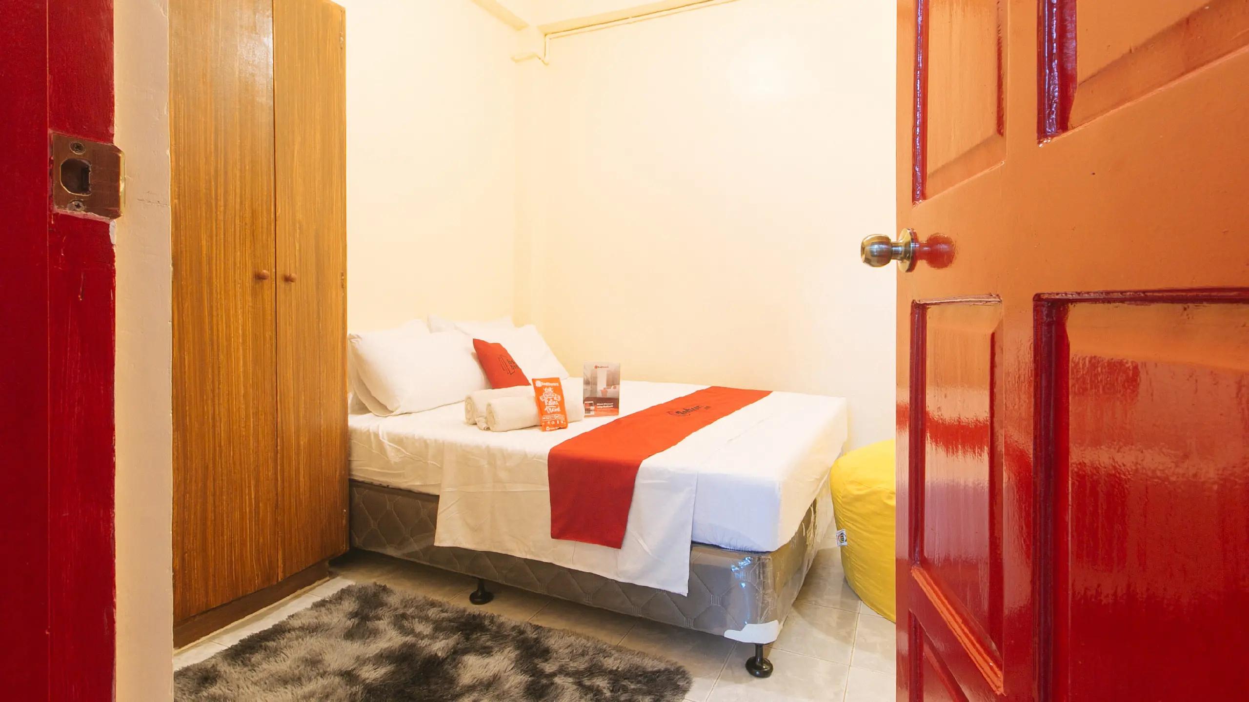 @Red Traveller