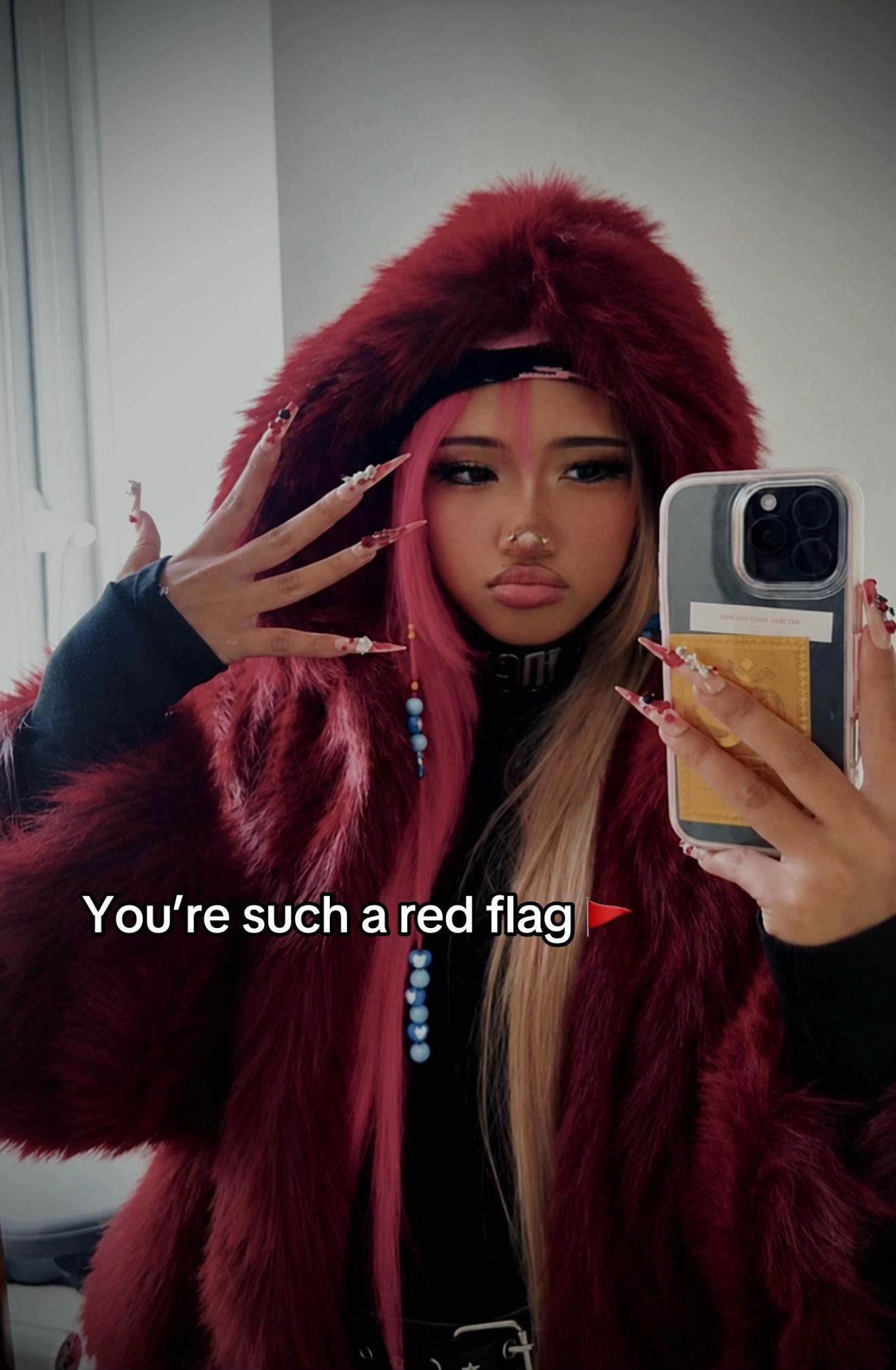 @Givekaekittybear