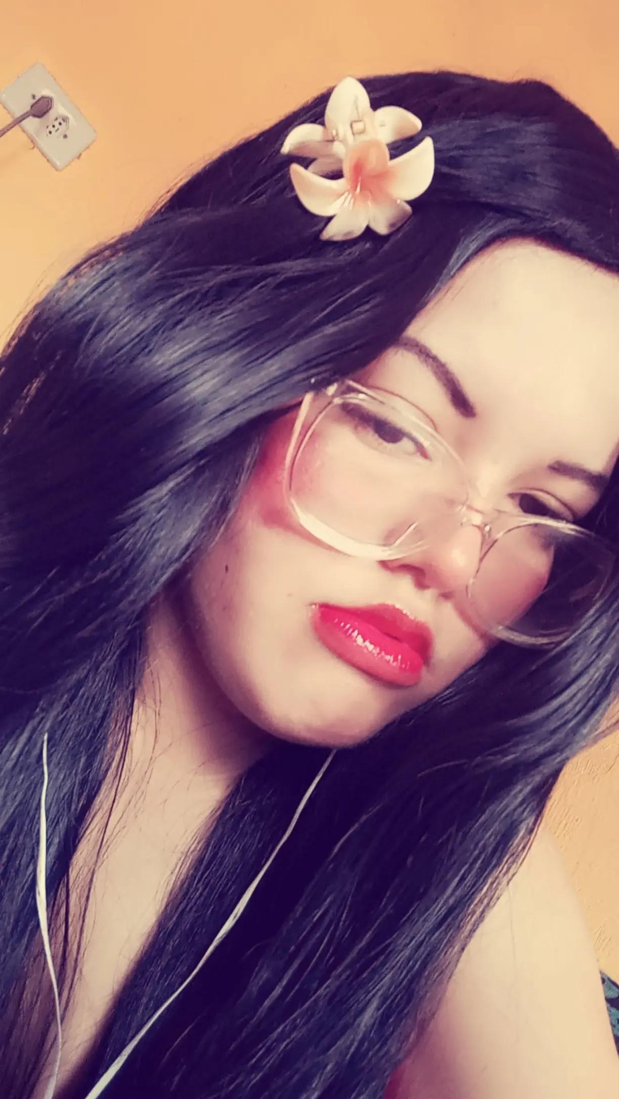 @Emilly Maria