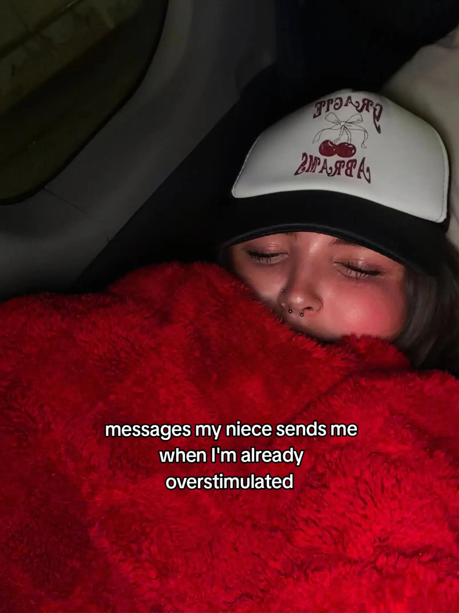 @lucy x