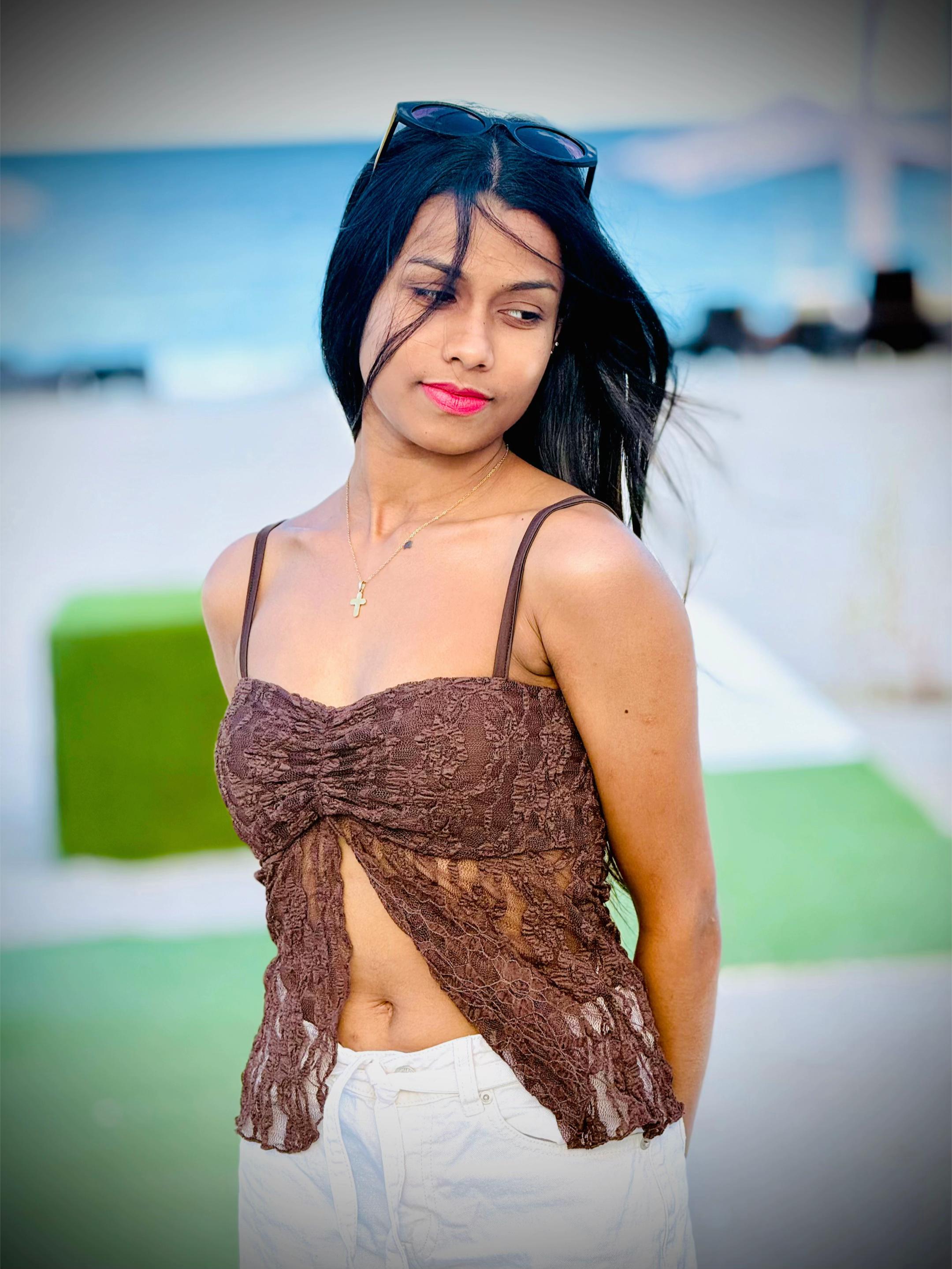 @Tharu ✨ 🇹🇩