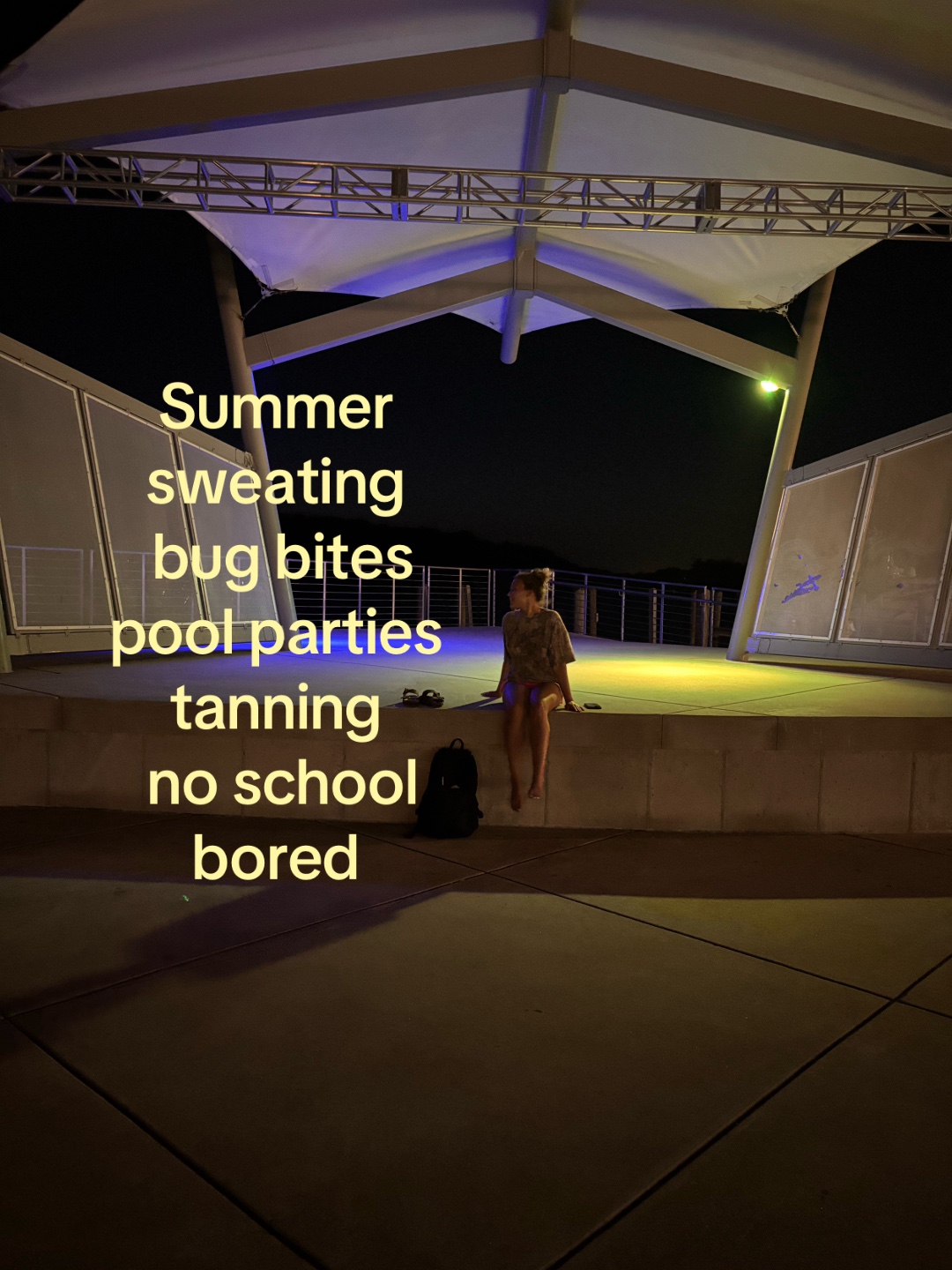 @🎧
