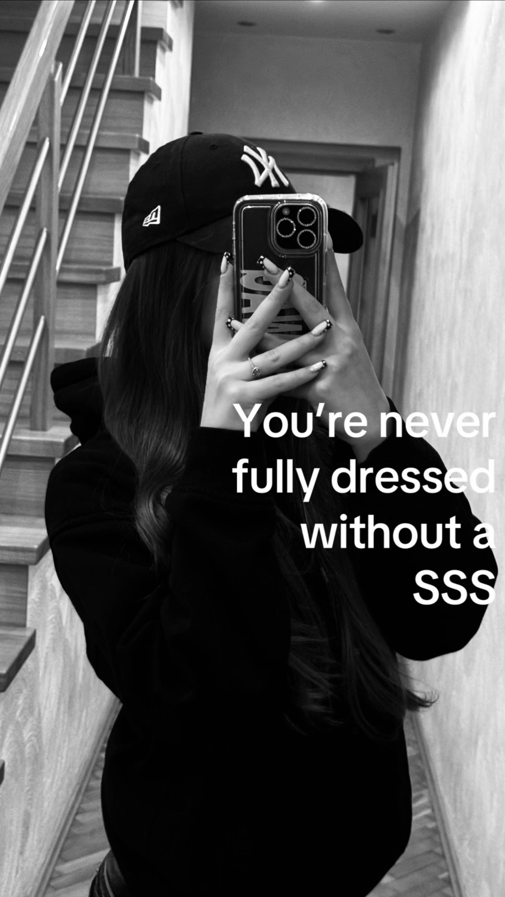 @𝐯𝐢𝐤𝐮𝐬💫