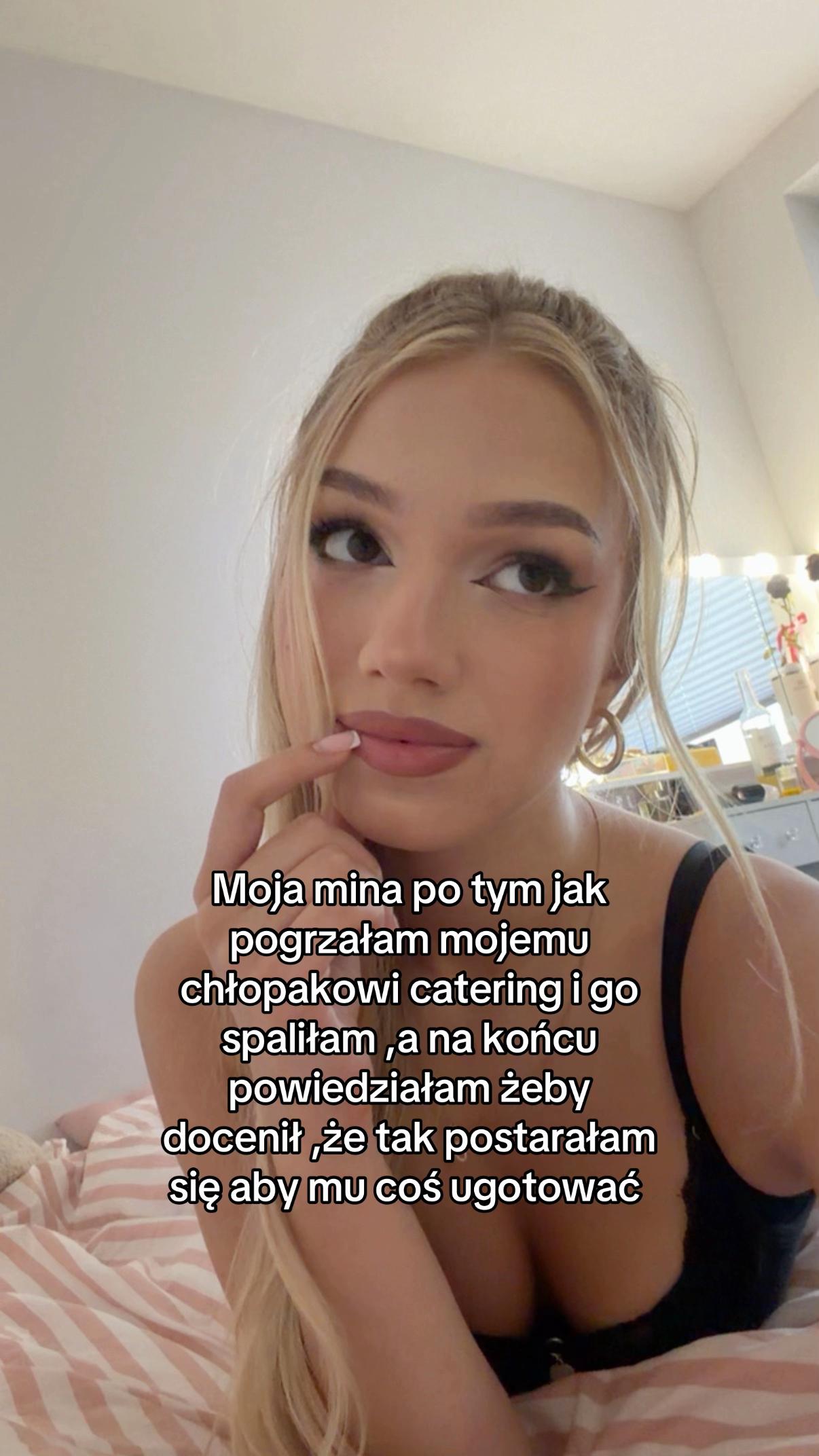 @skosia_