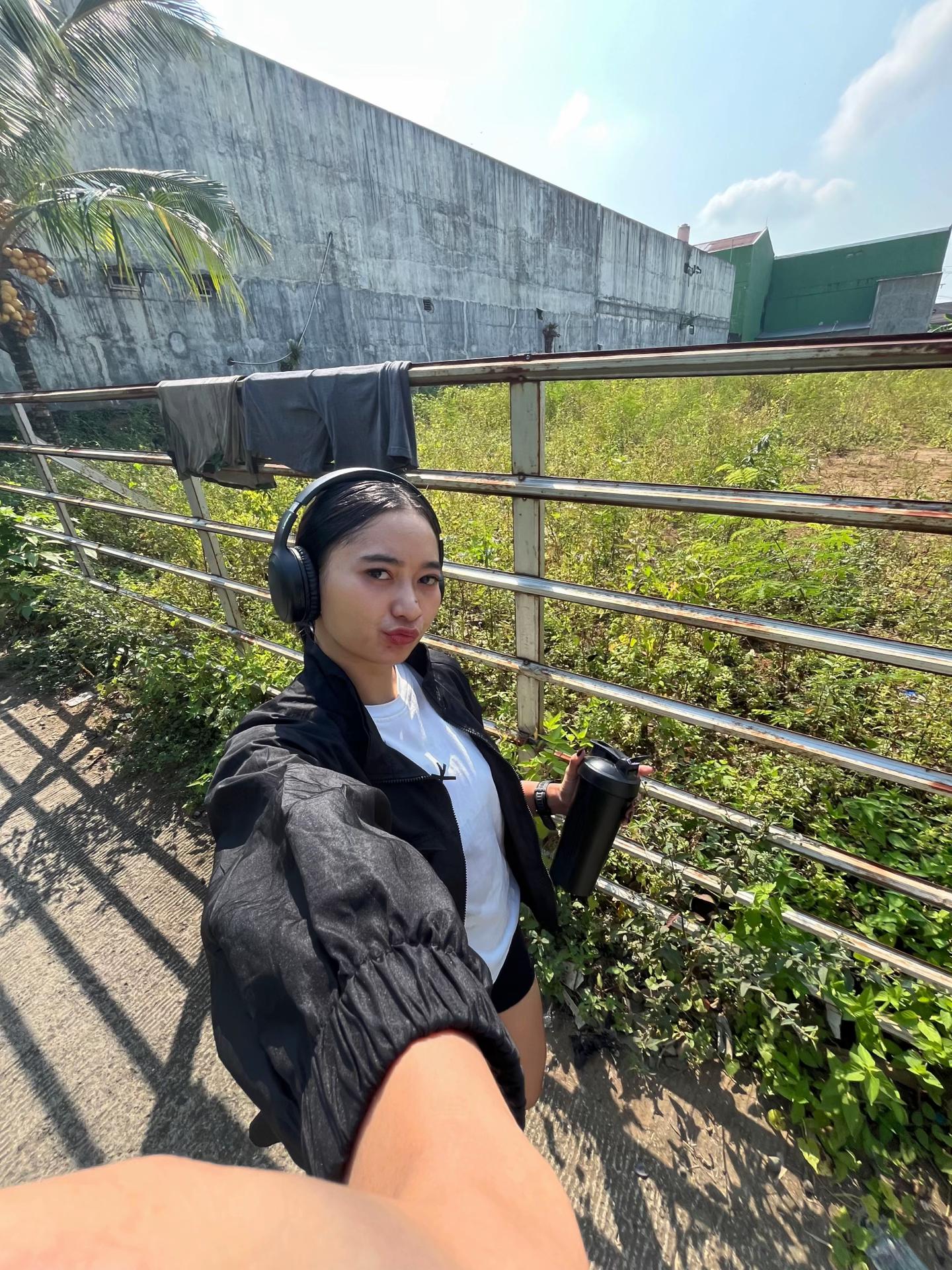 @capek dikit