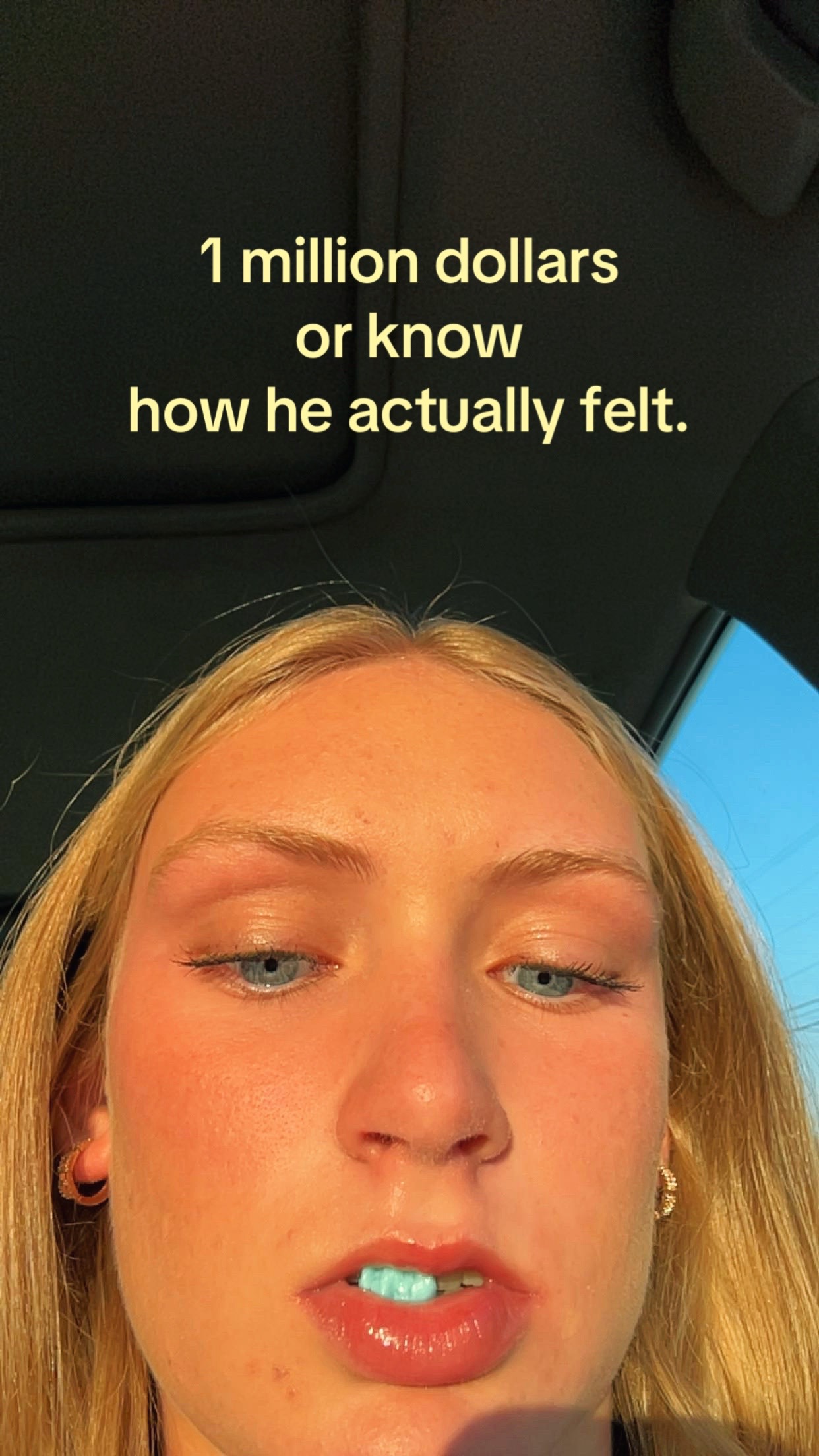@???