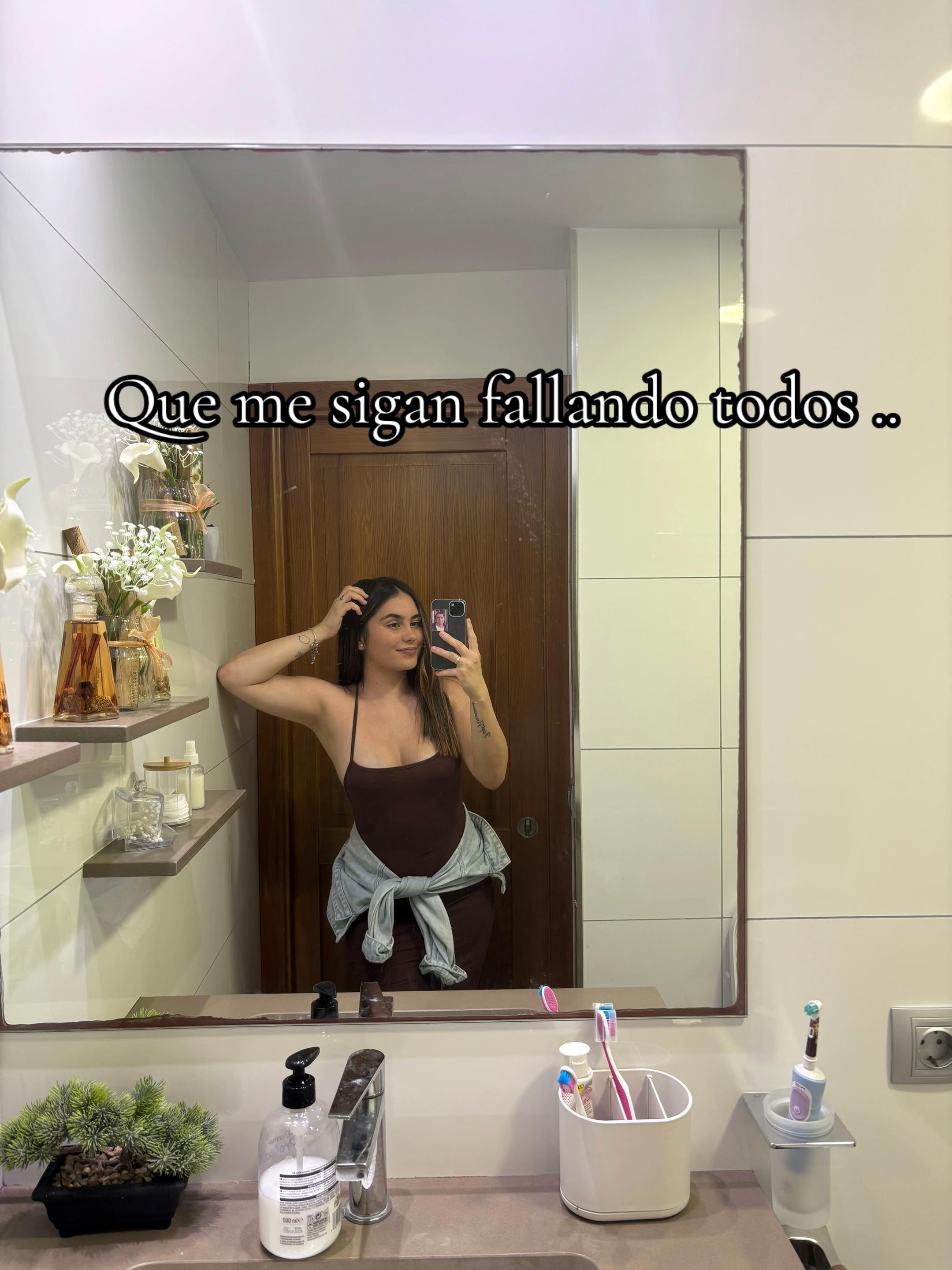 @Ylenia Santiago🥀🖤