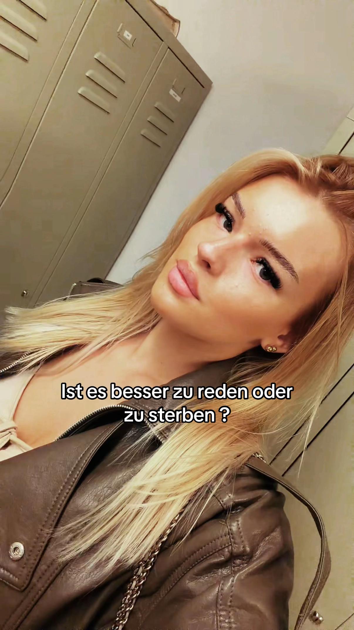 @sophii.blonde