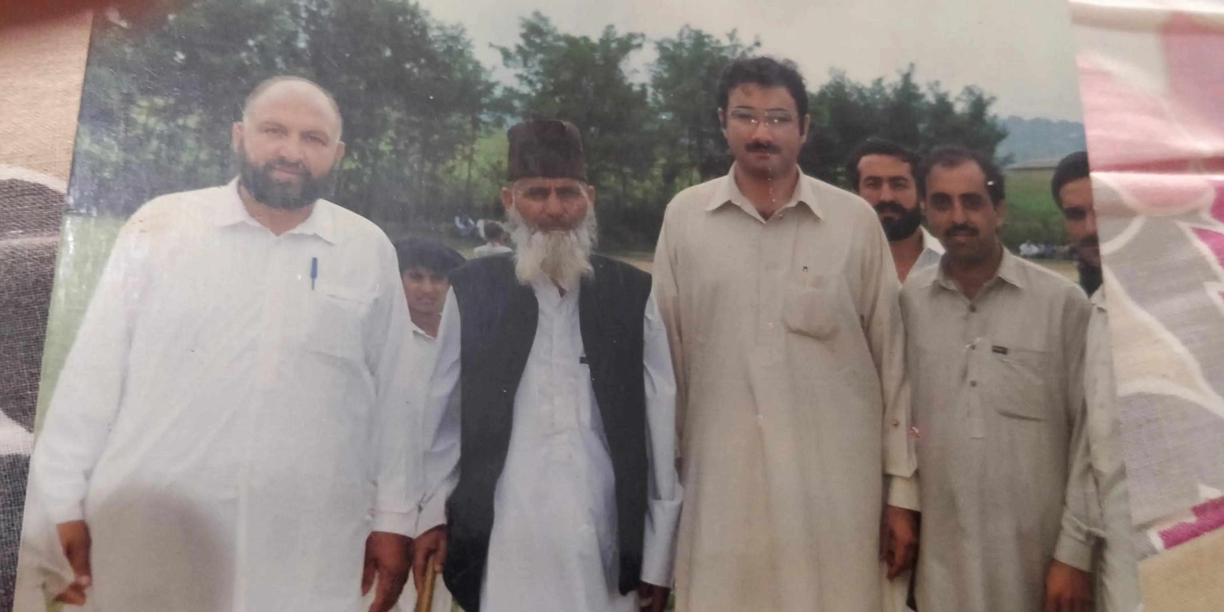 @haleembahadar