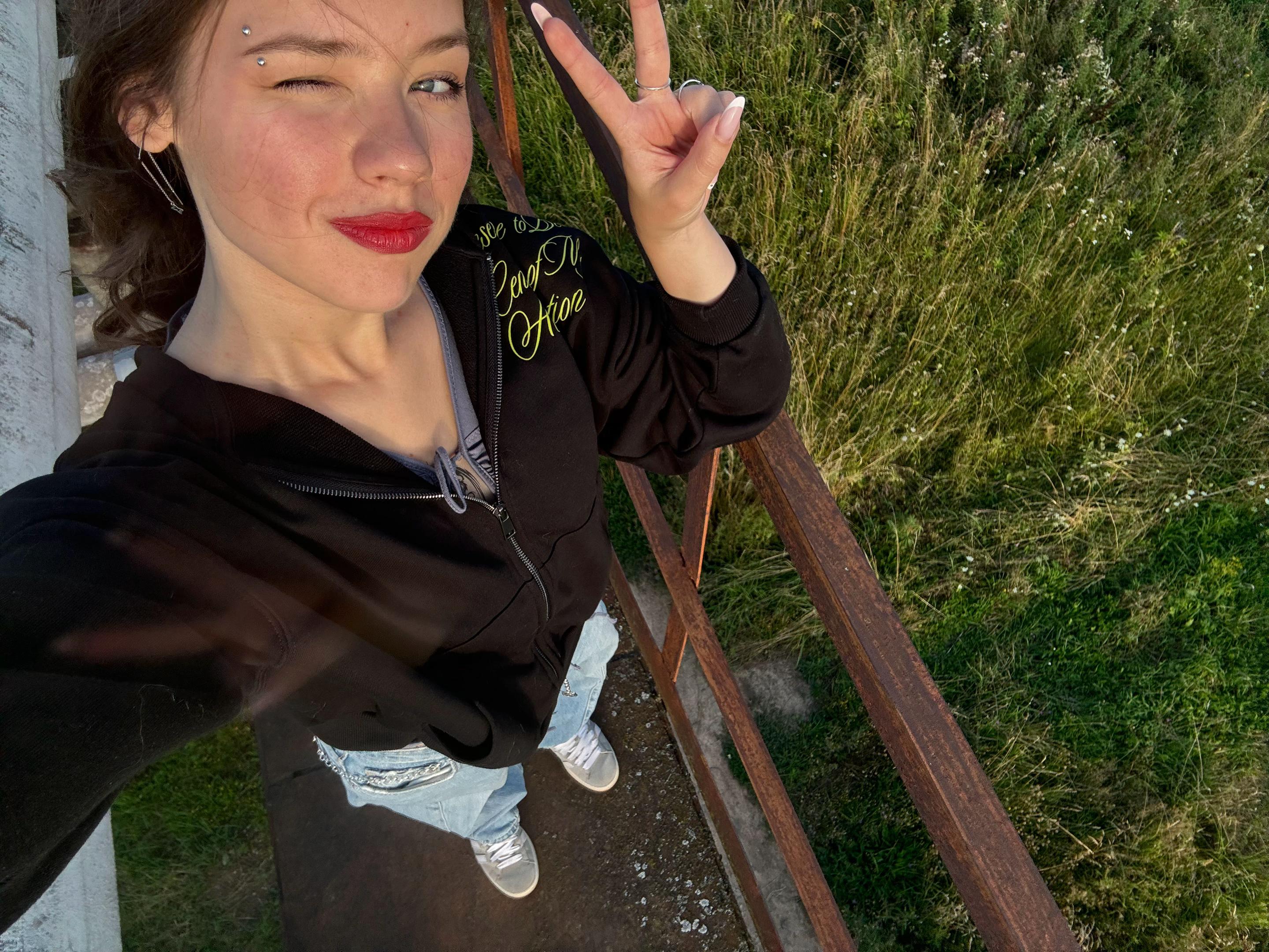 @Крошка от хлеба