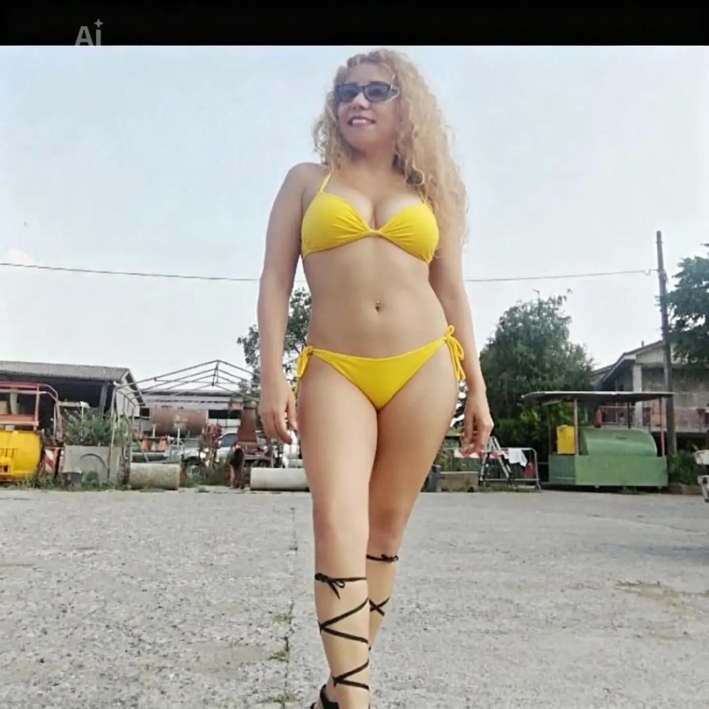 @Kiramodelsbikini