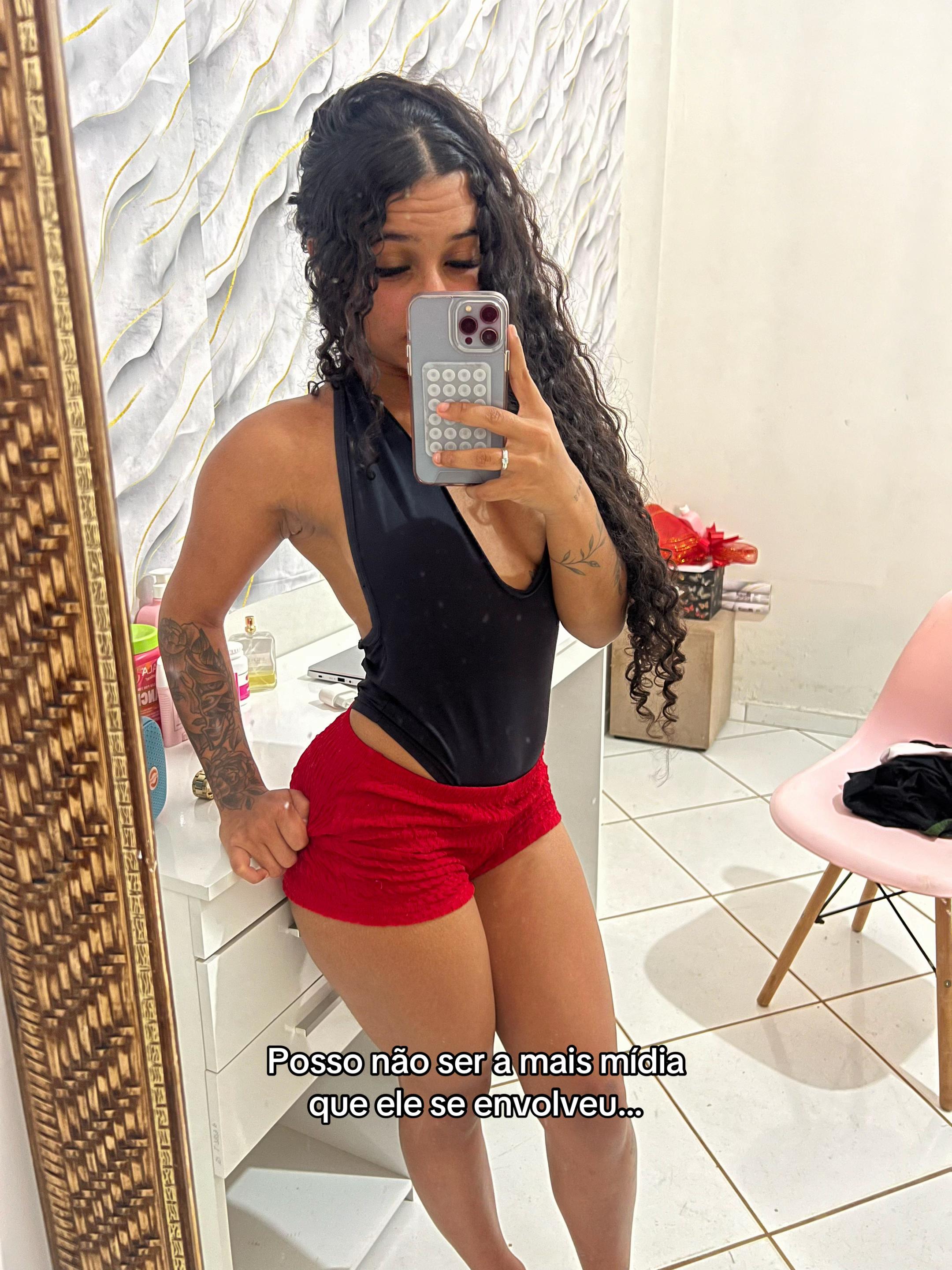 @00_laylinhaa