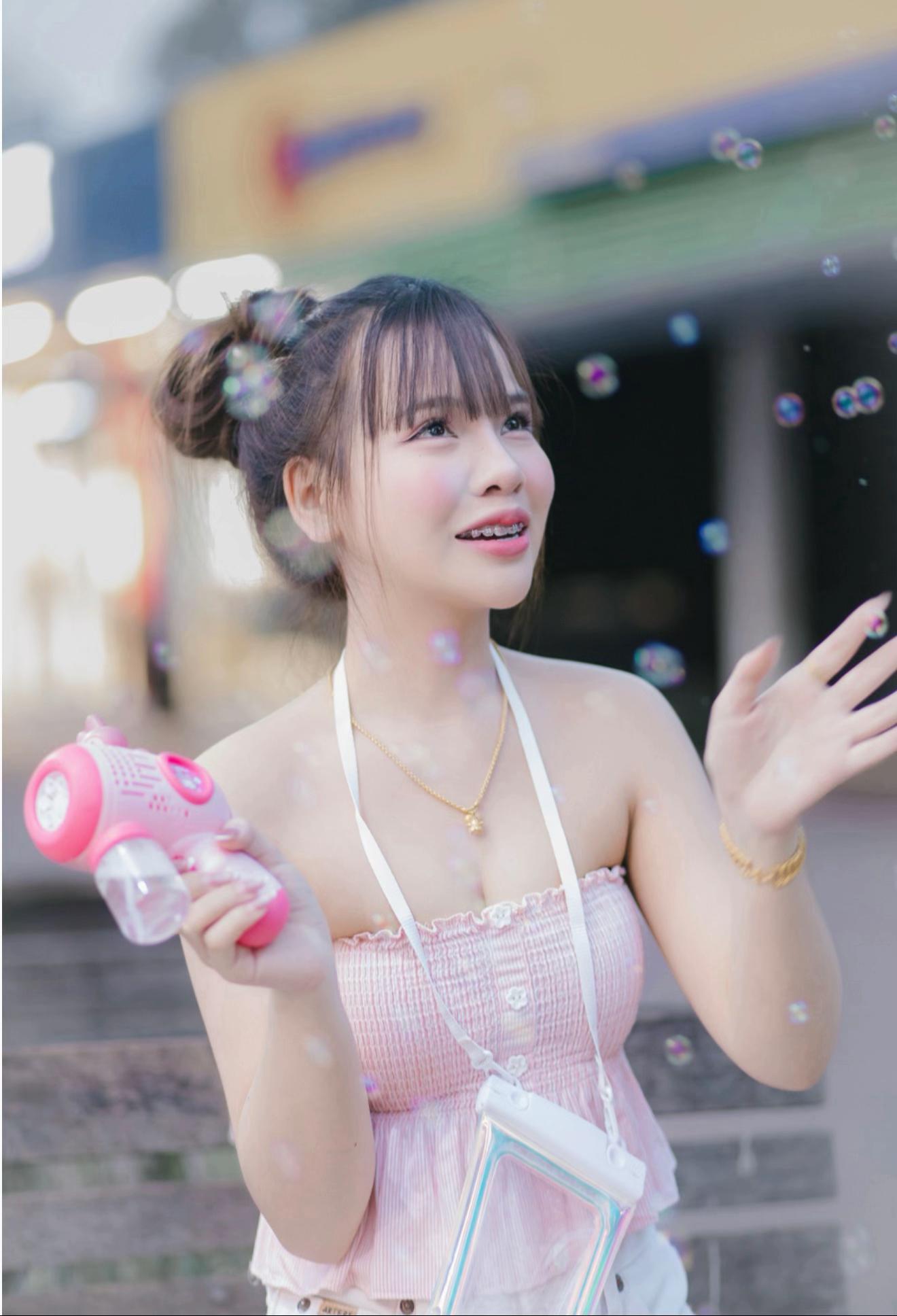 @khxofxnzz_
