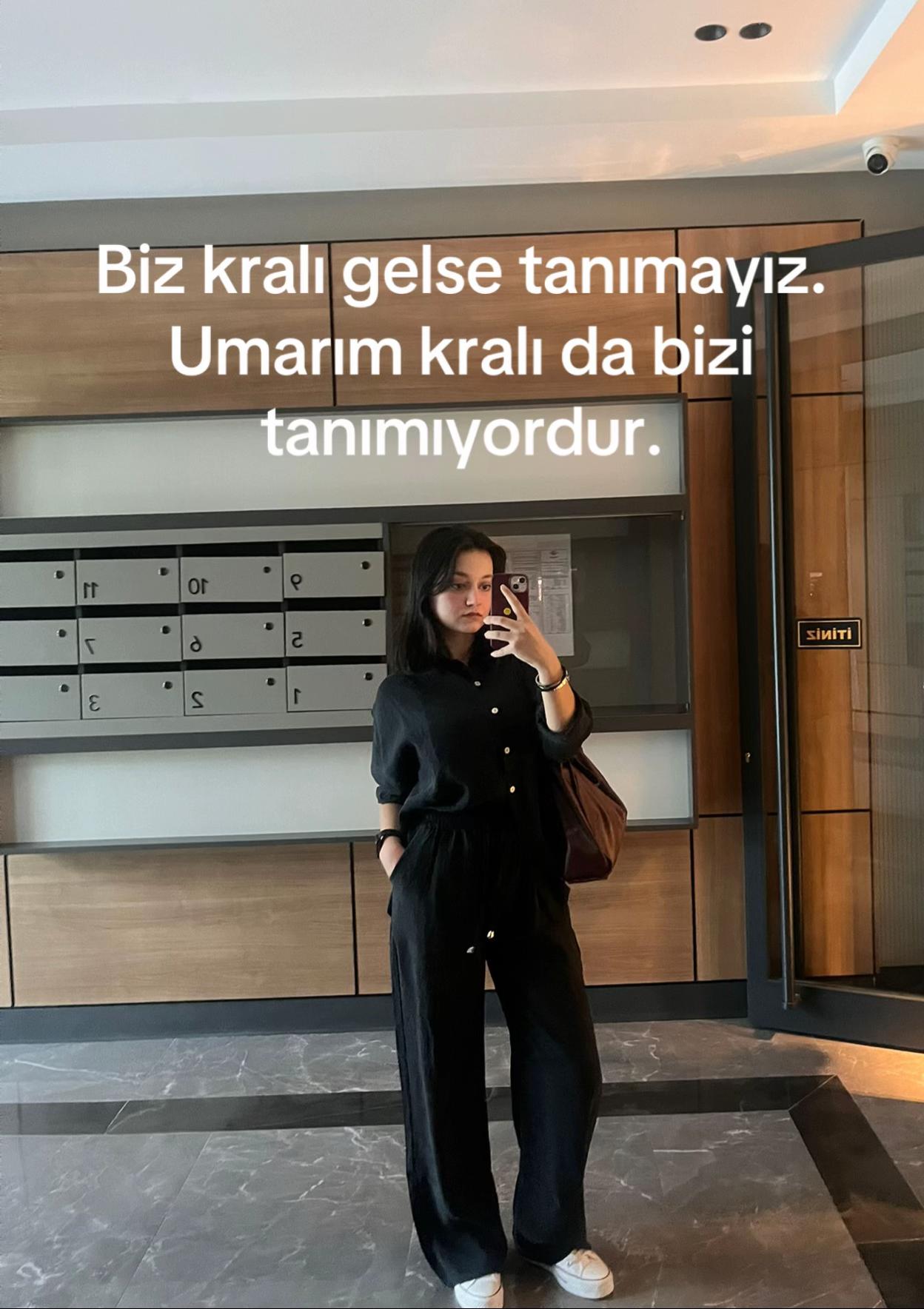 @Azo