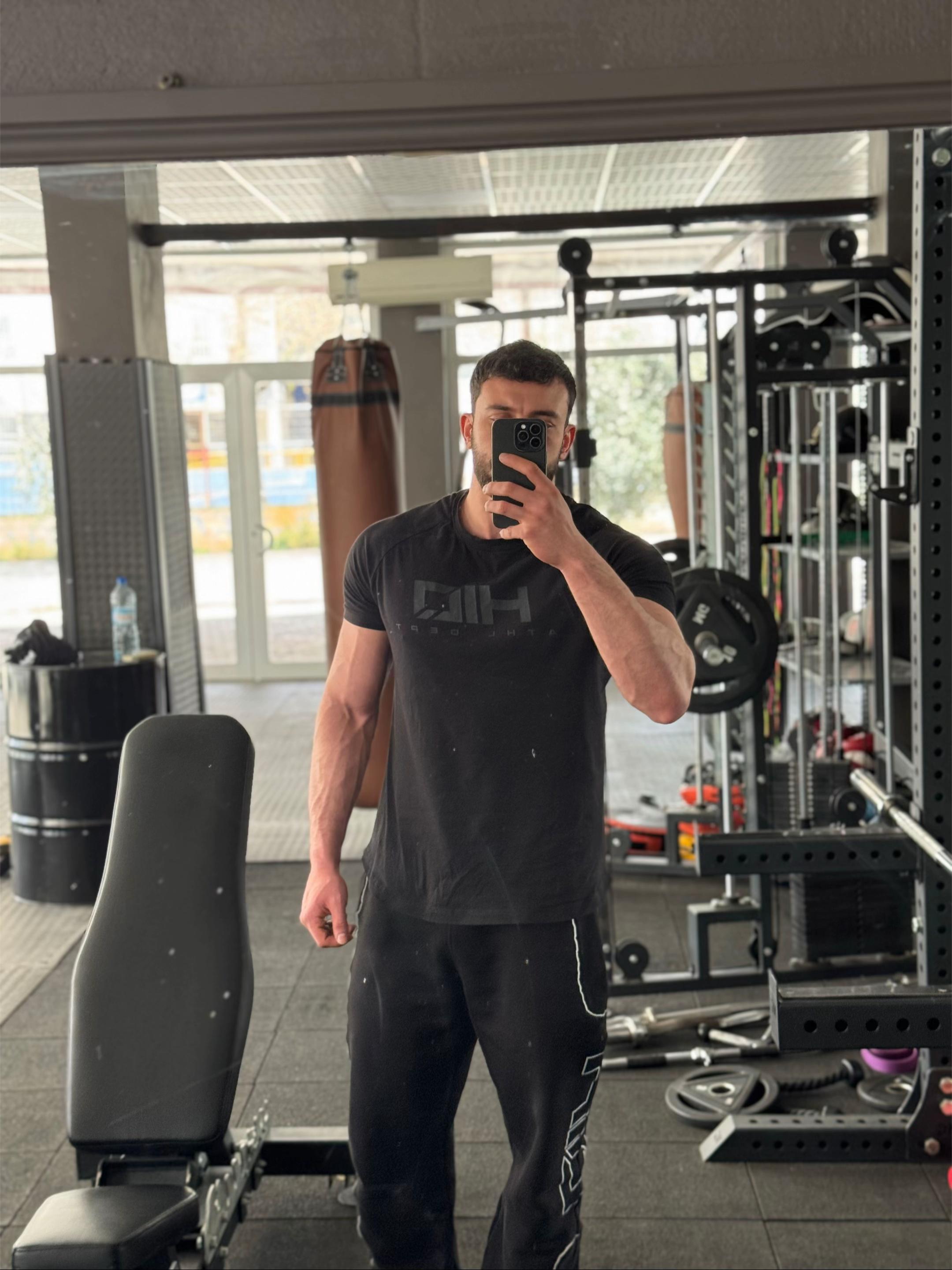 @İsa G&ouml;&ccedil;men