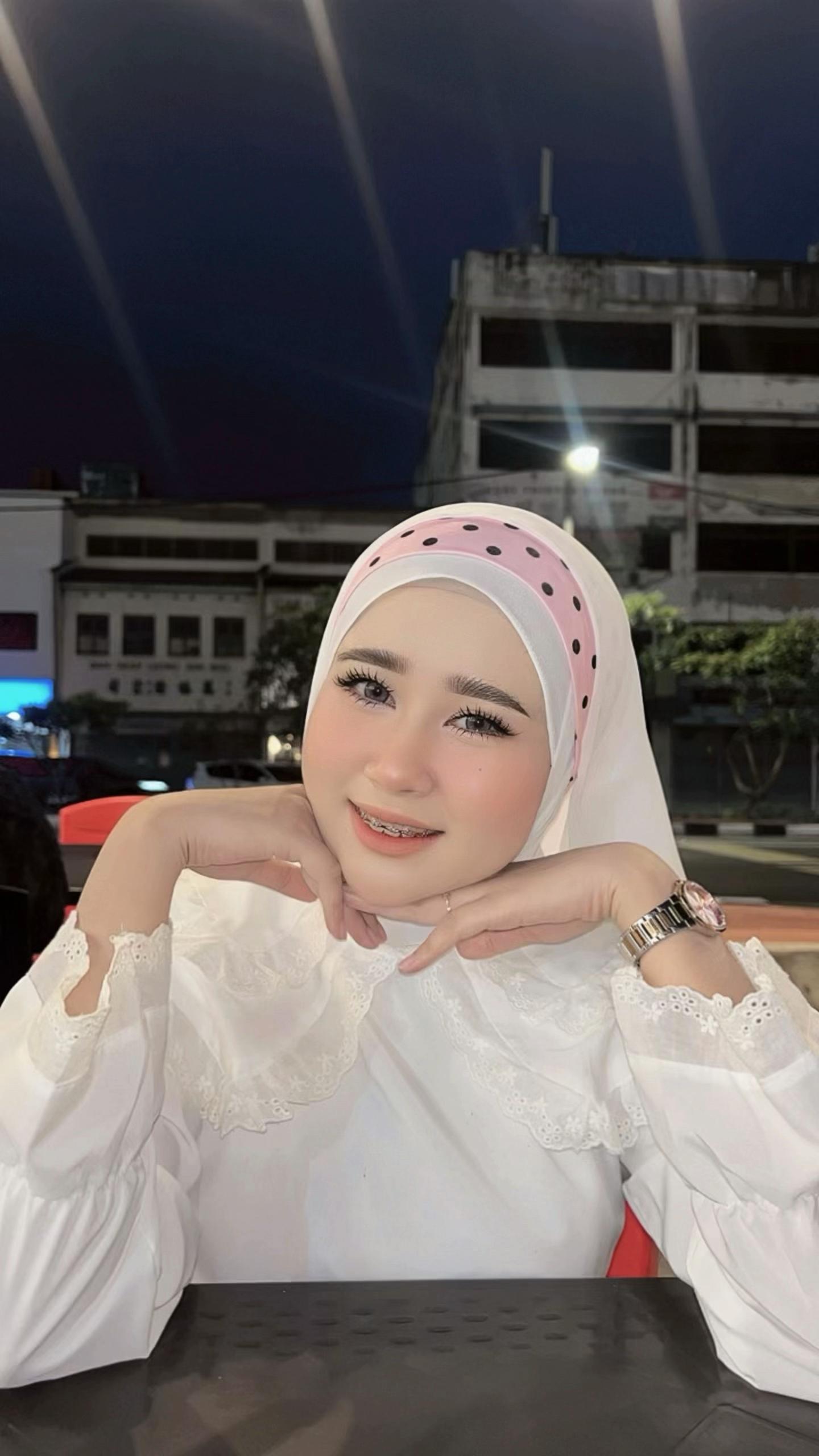 @ɴ'ᴅᴀᴍɪᴀ .