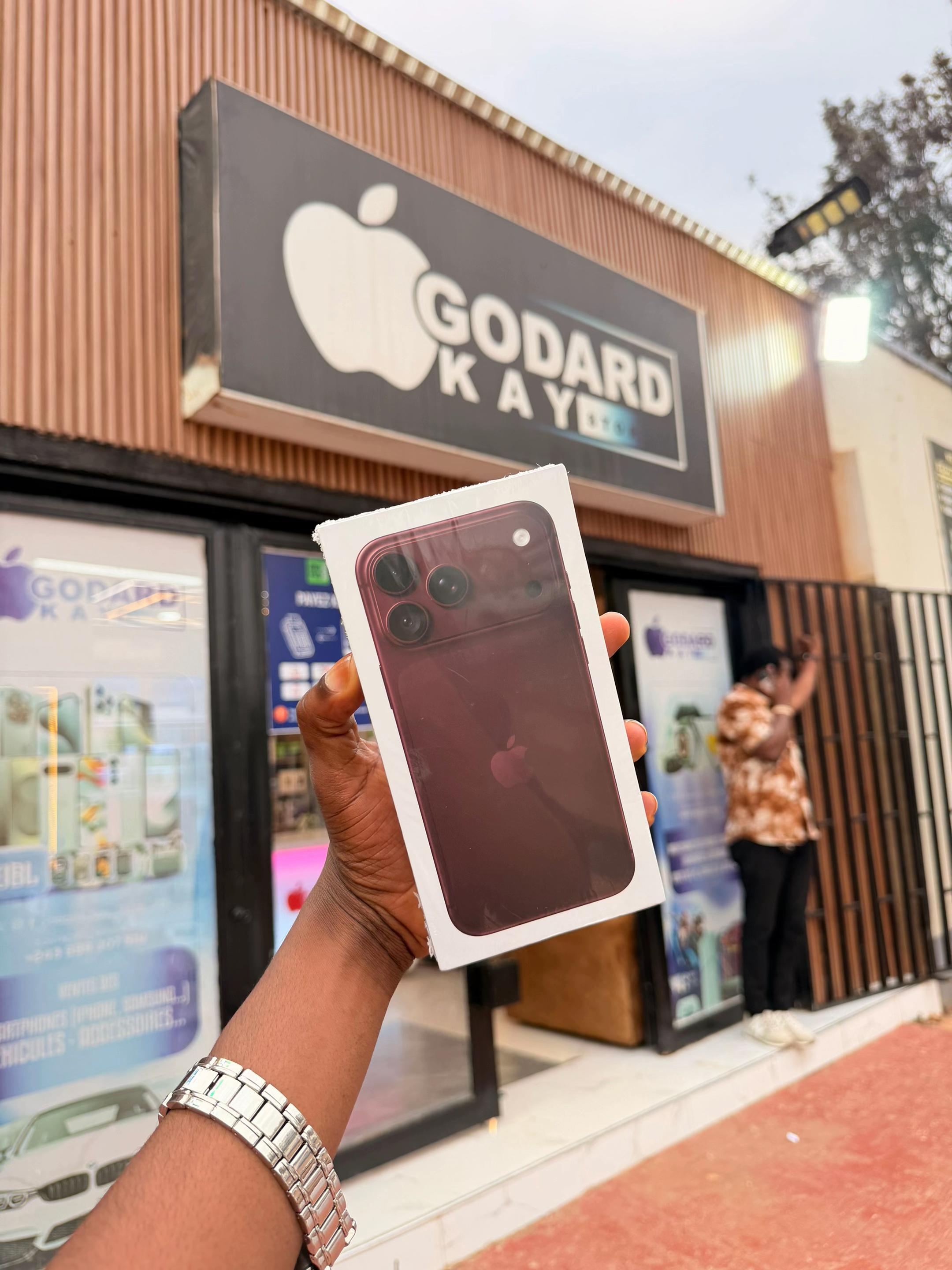 @Godard_kay_Store_Drc