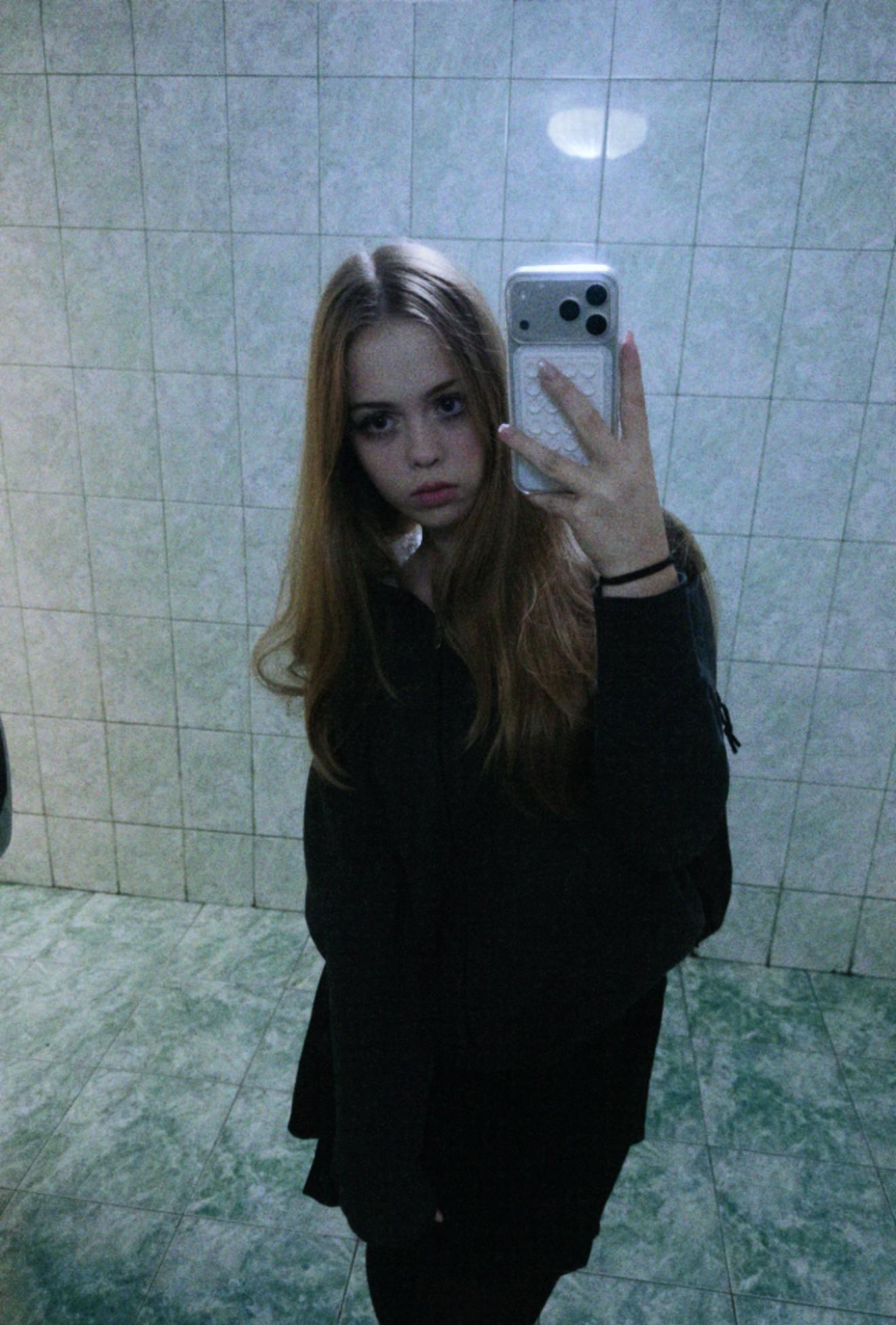 @лизкк