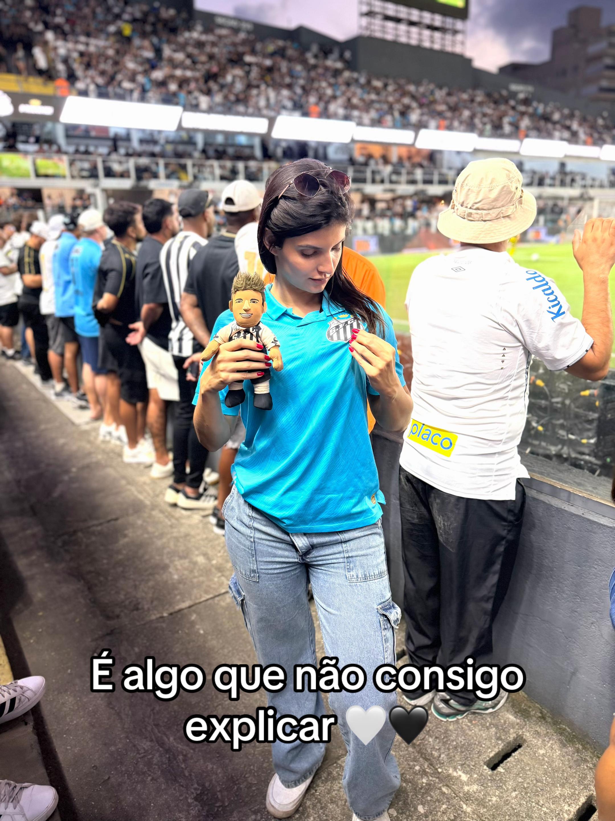 @Carla Andressa 🤍🖤