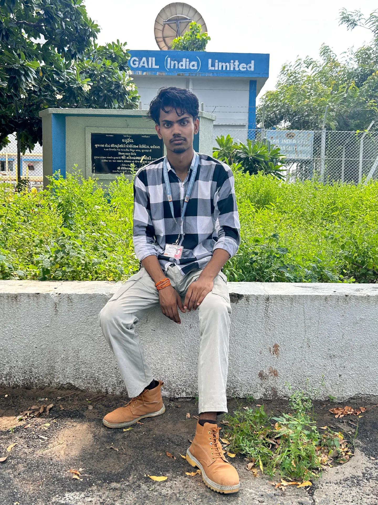 @Davy D. Niraj