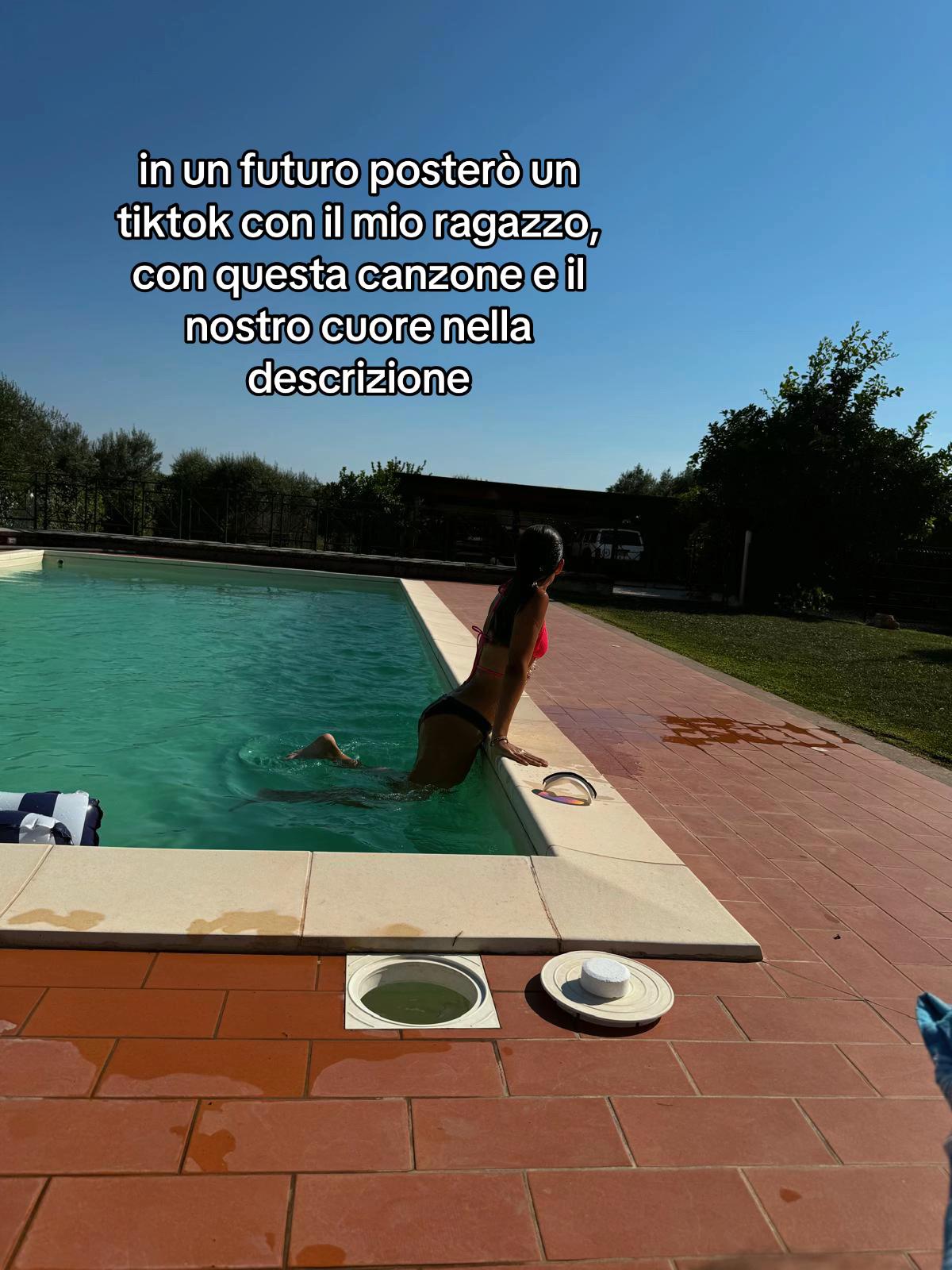 @𝓐𝓝𝓝𝓐 𝓛𝓘𝓥𝓘𝓐💘