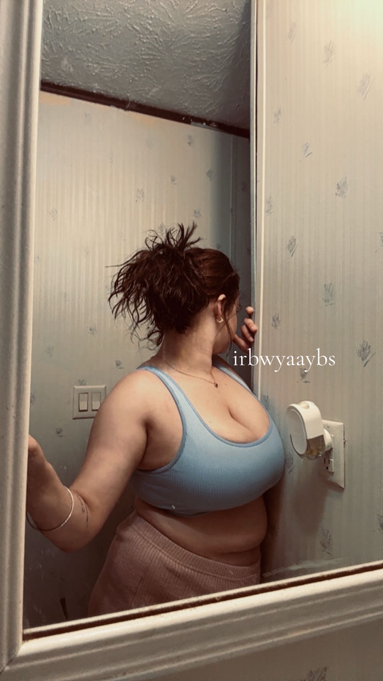 @..