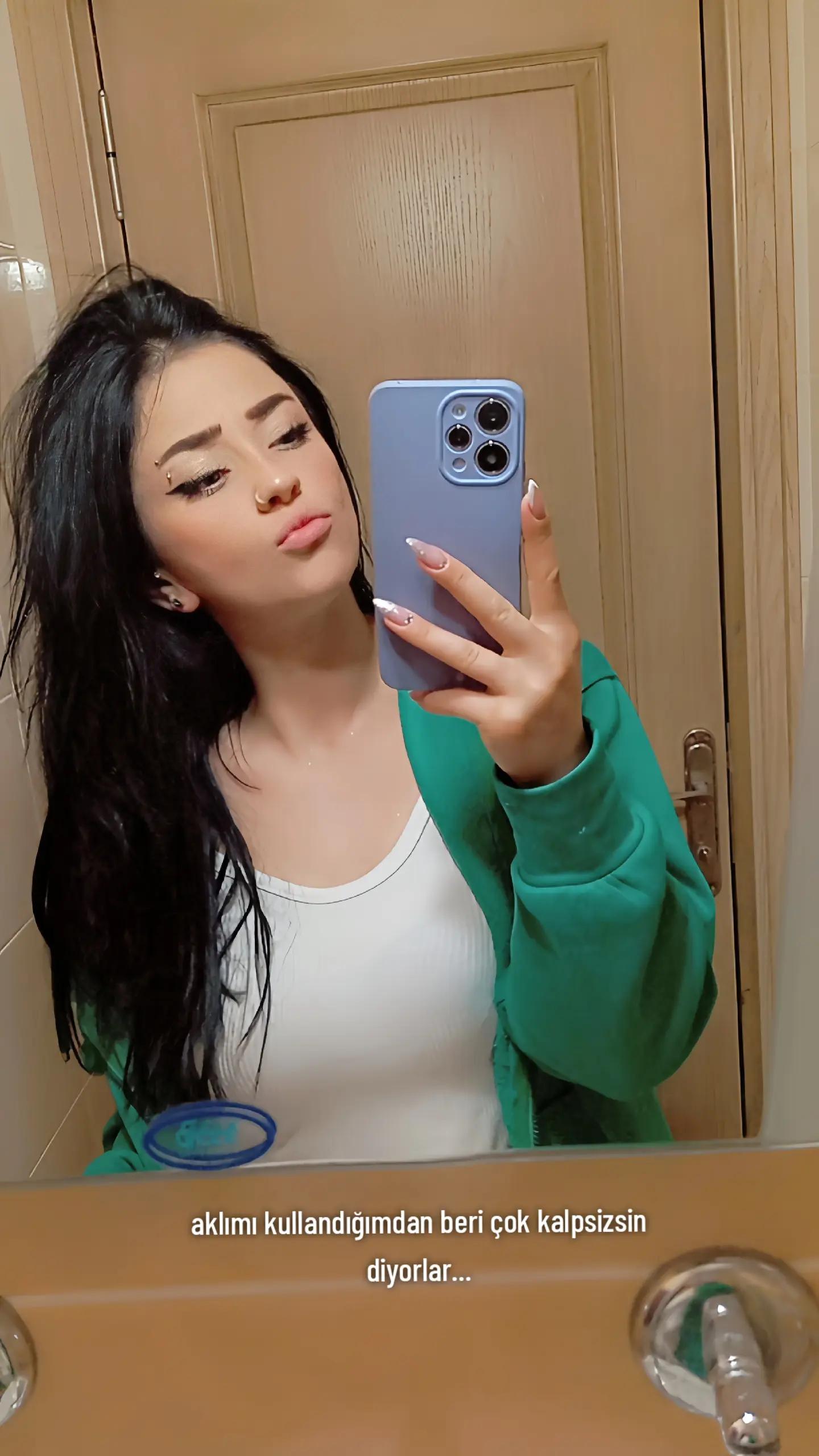 @G&ouml;zde Demir