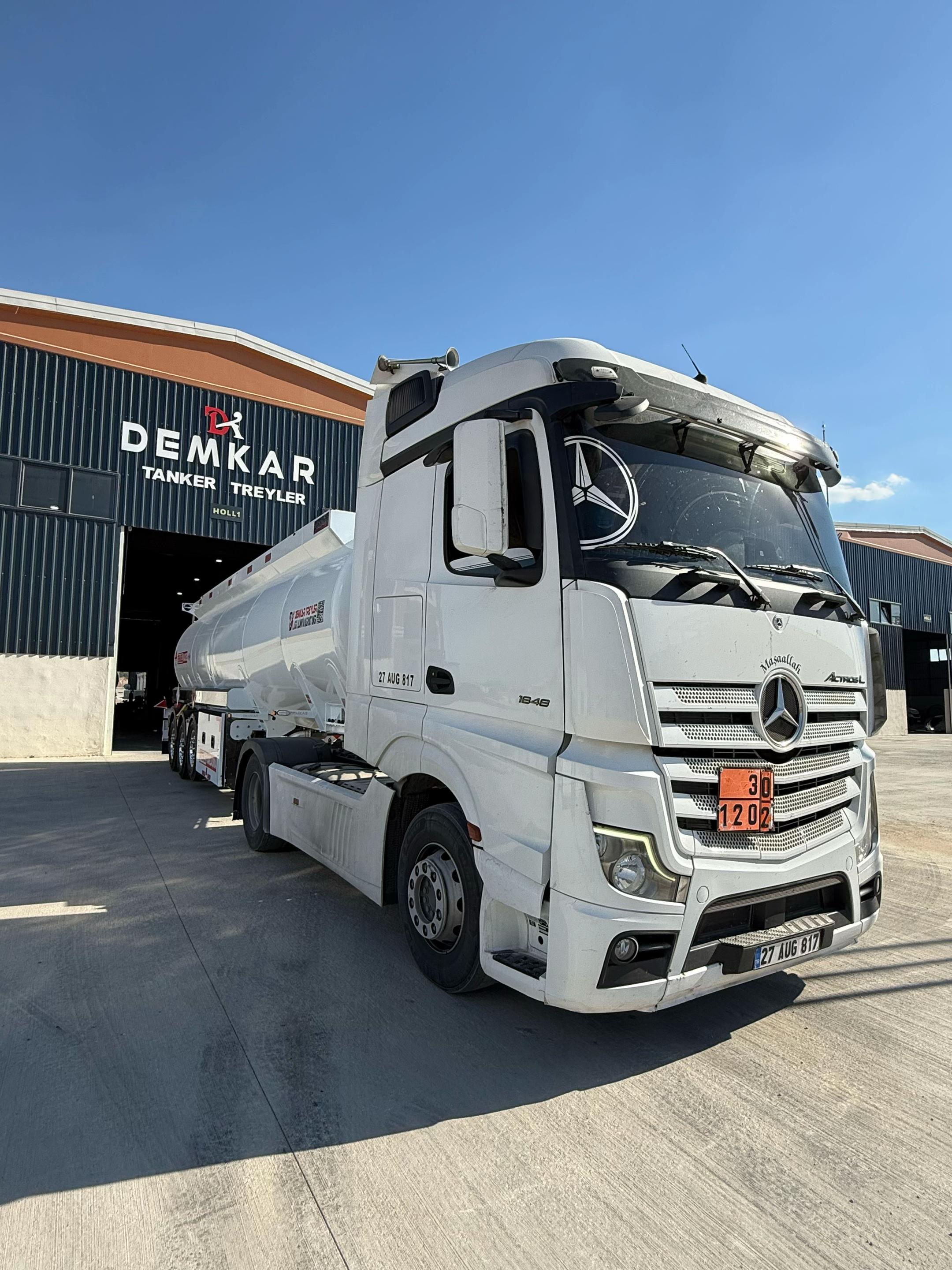 @demkar_tanker