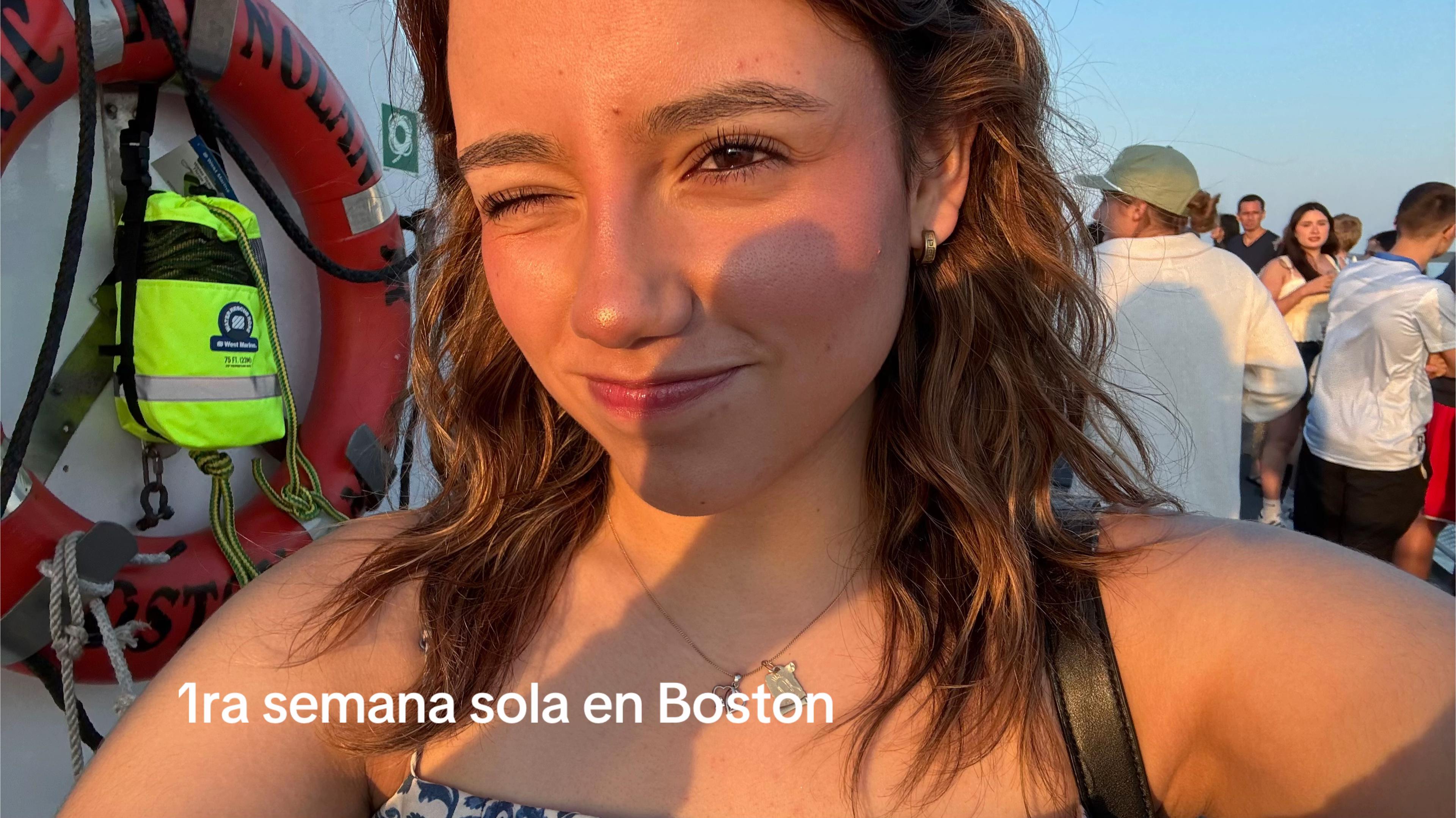@•BELLA BECKER•