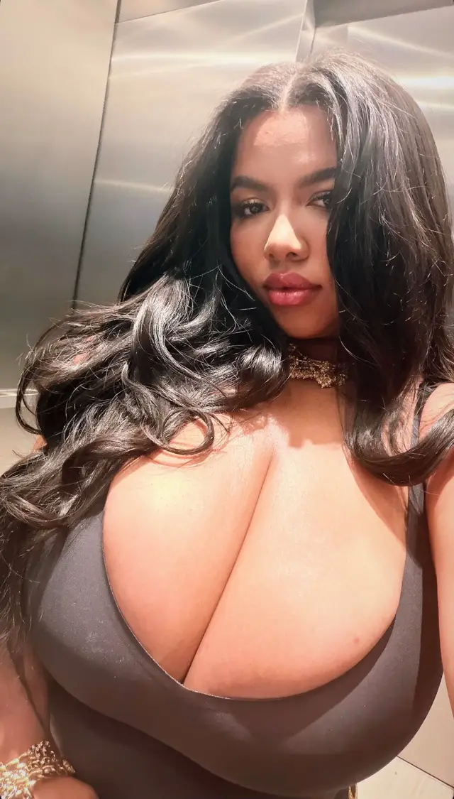 @Laila the brat