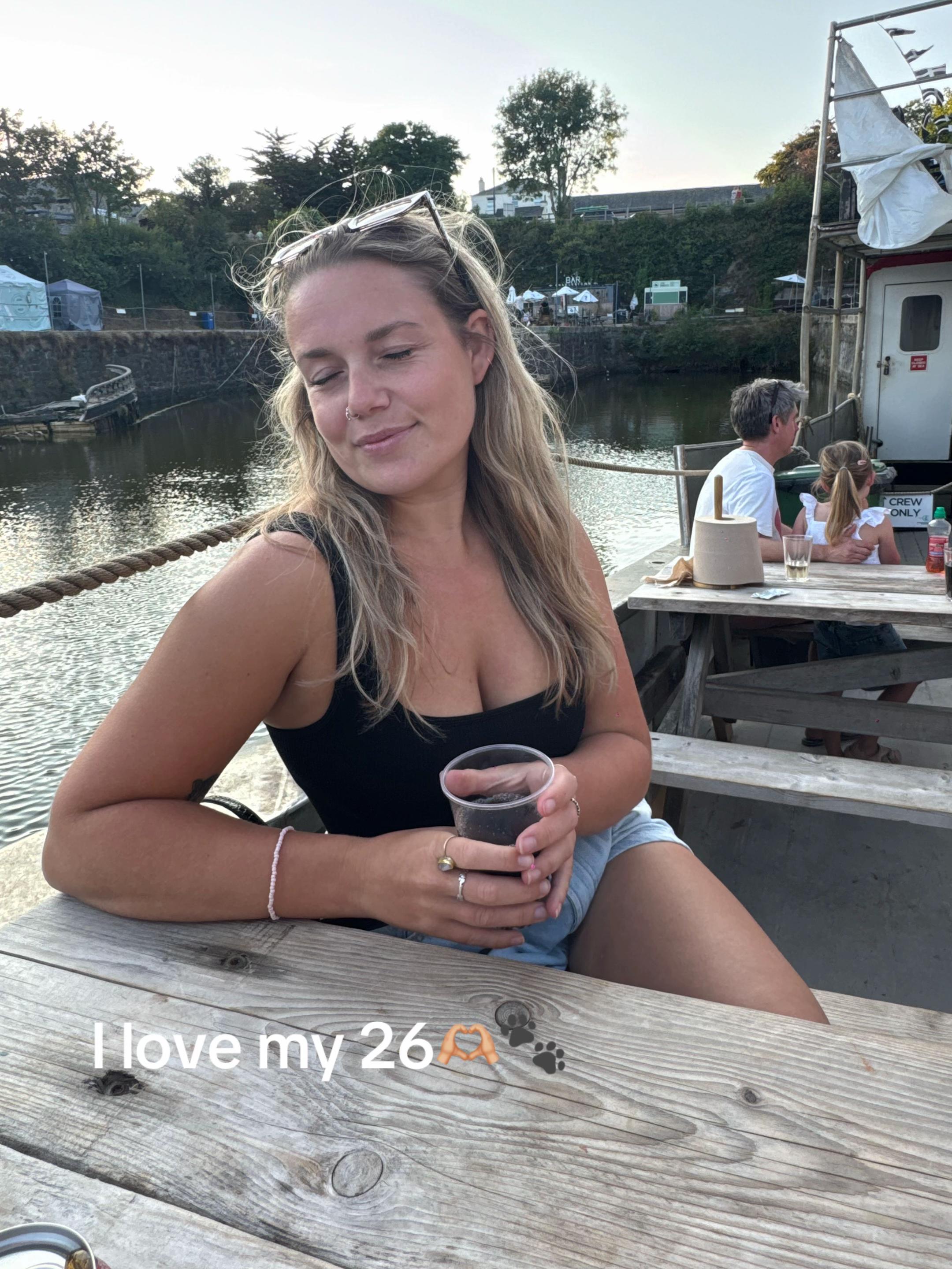 @Morwenna🧜🏼♀️