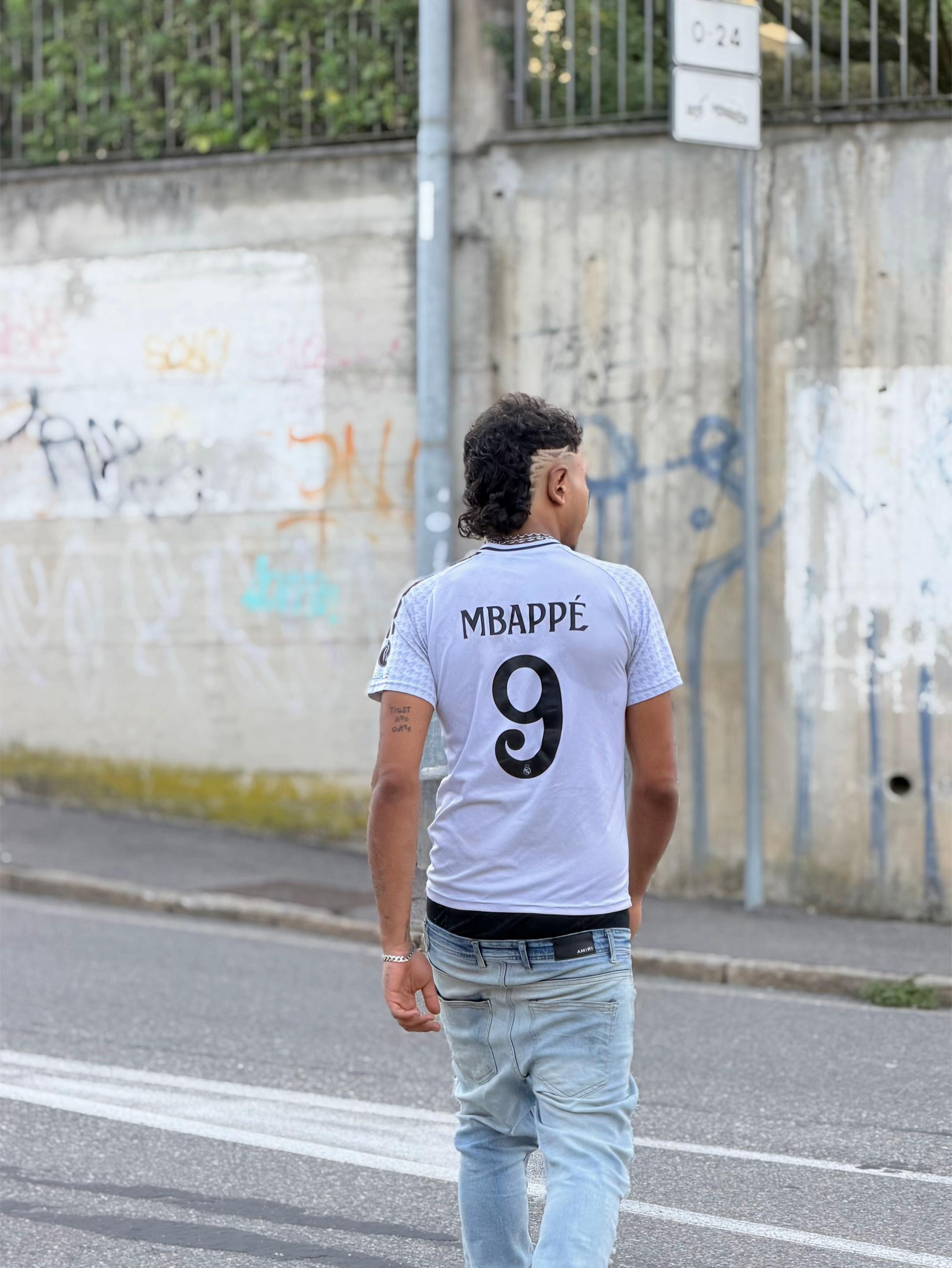 @Karim è bandito adesso ๐ชฌ๐๏ธ