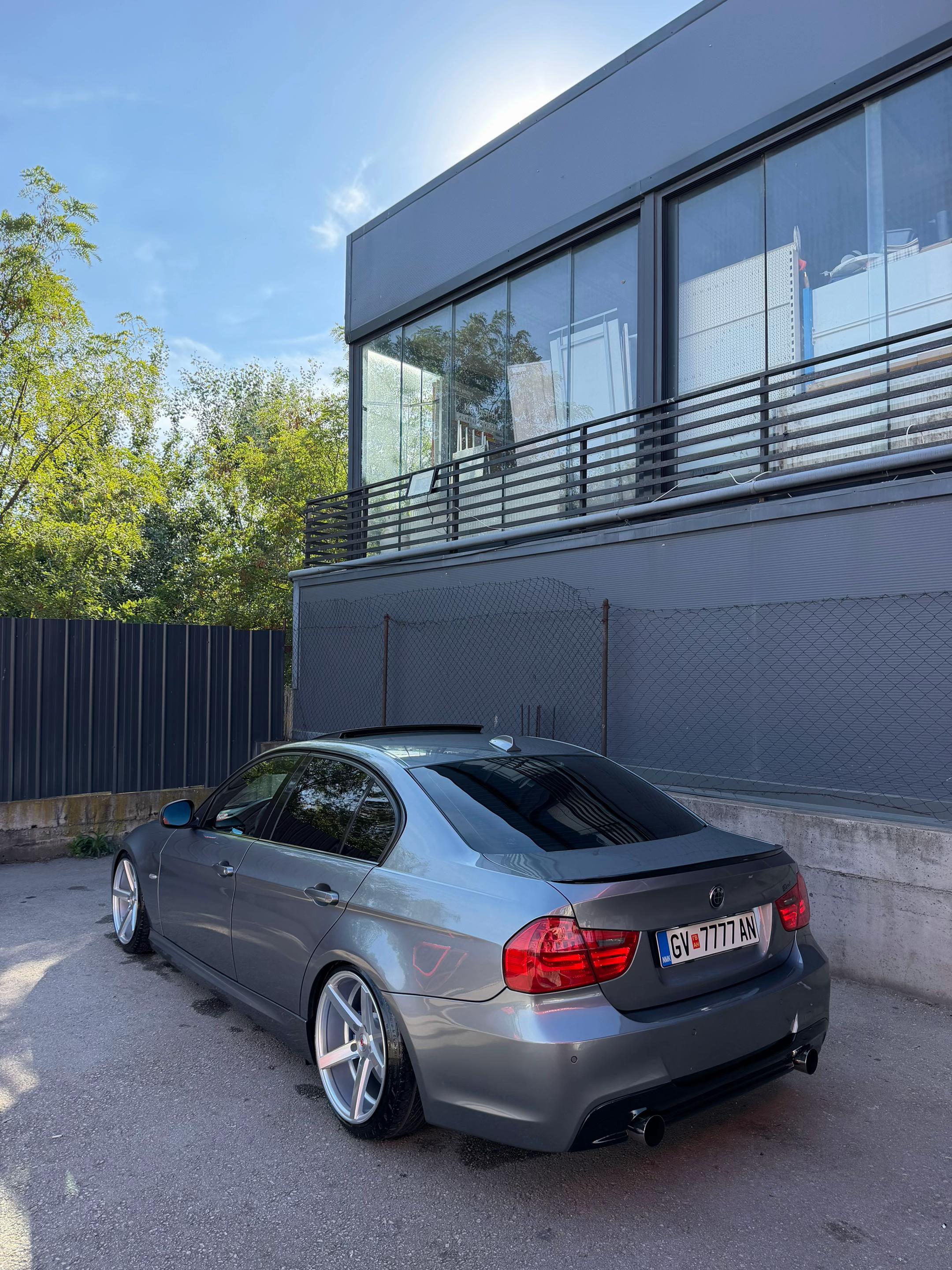 @BMW7777