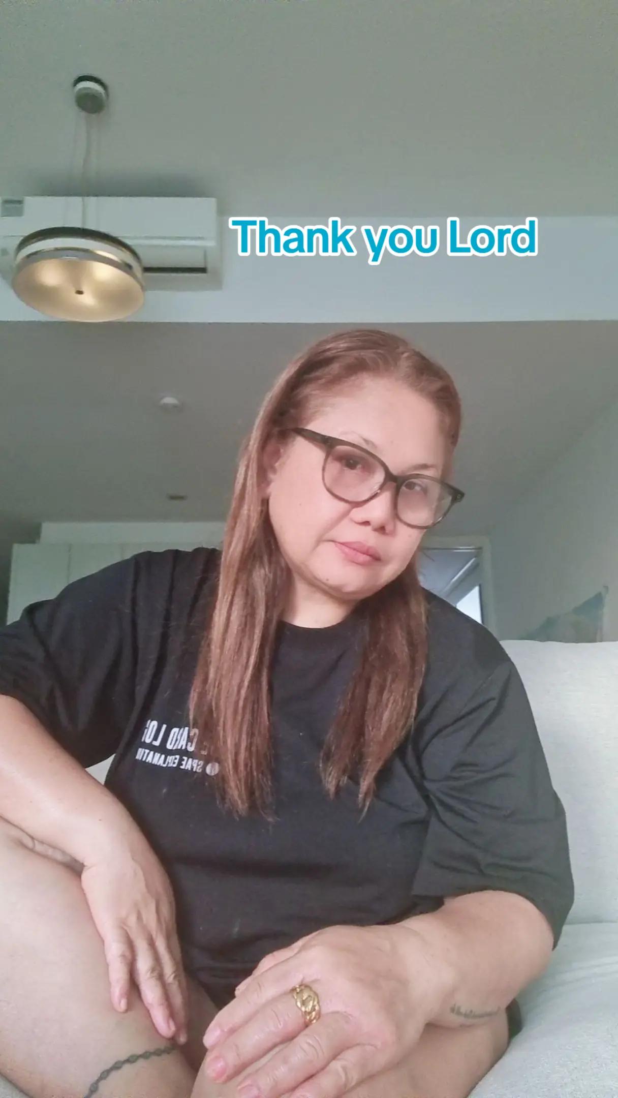 @PinaySingleMom18@singapore