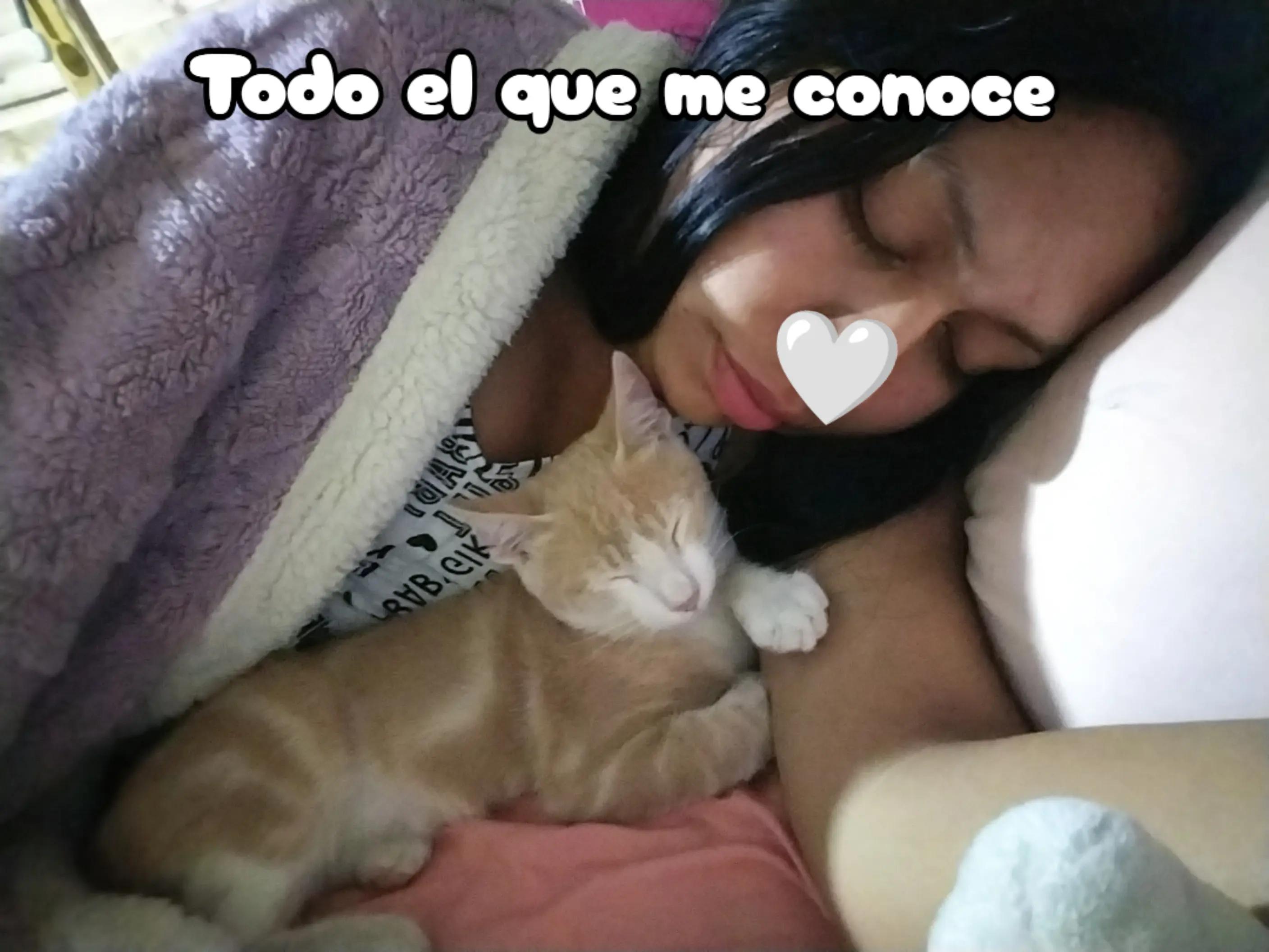 @NAYELI🎀